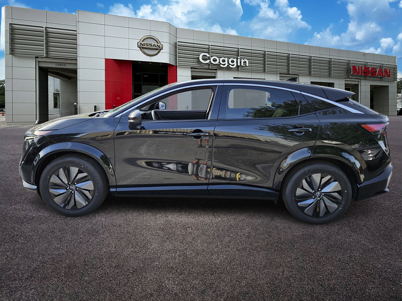 2025 Nissan ARIYA Evolve+ photo 3