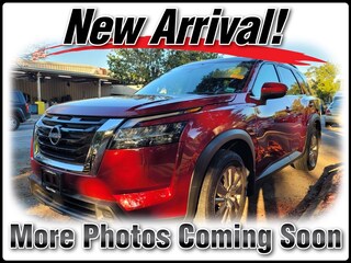 2022 Nissan Pathfinder SV SUV