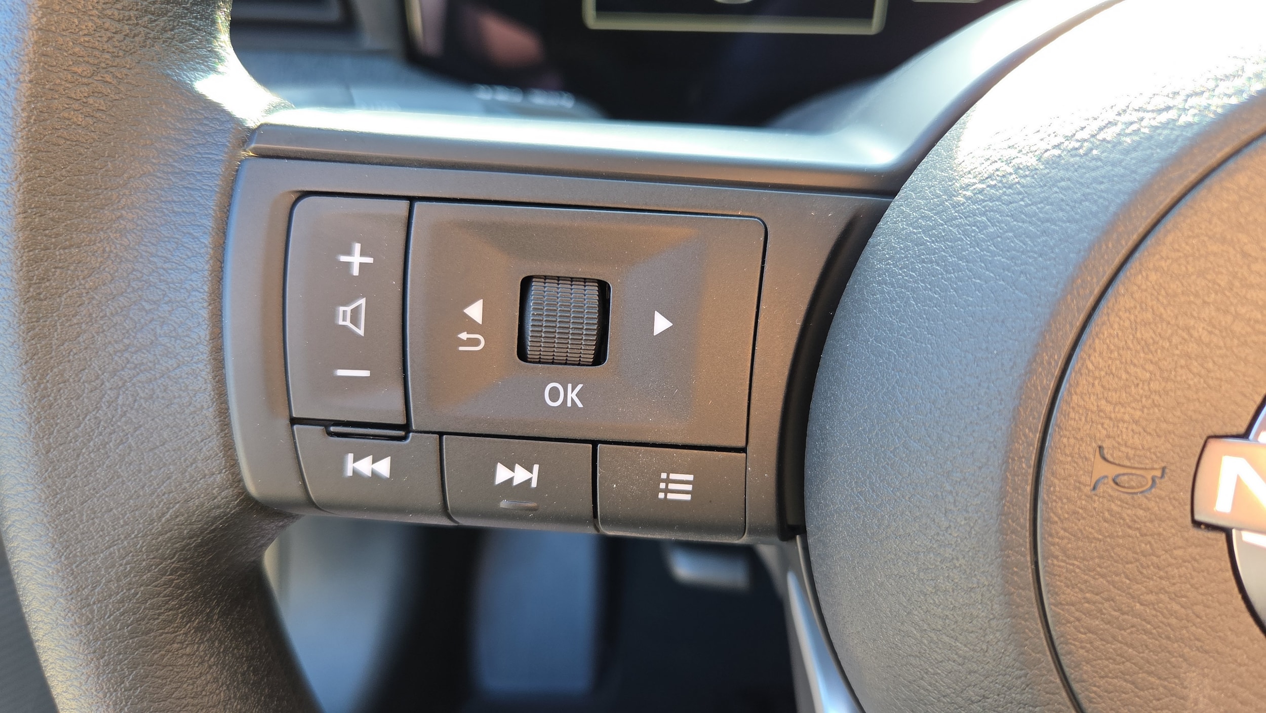 2026 Nissan KICKS SV - Photo 26