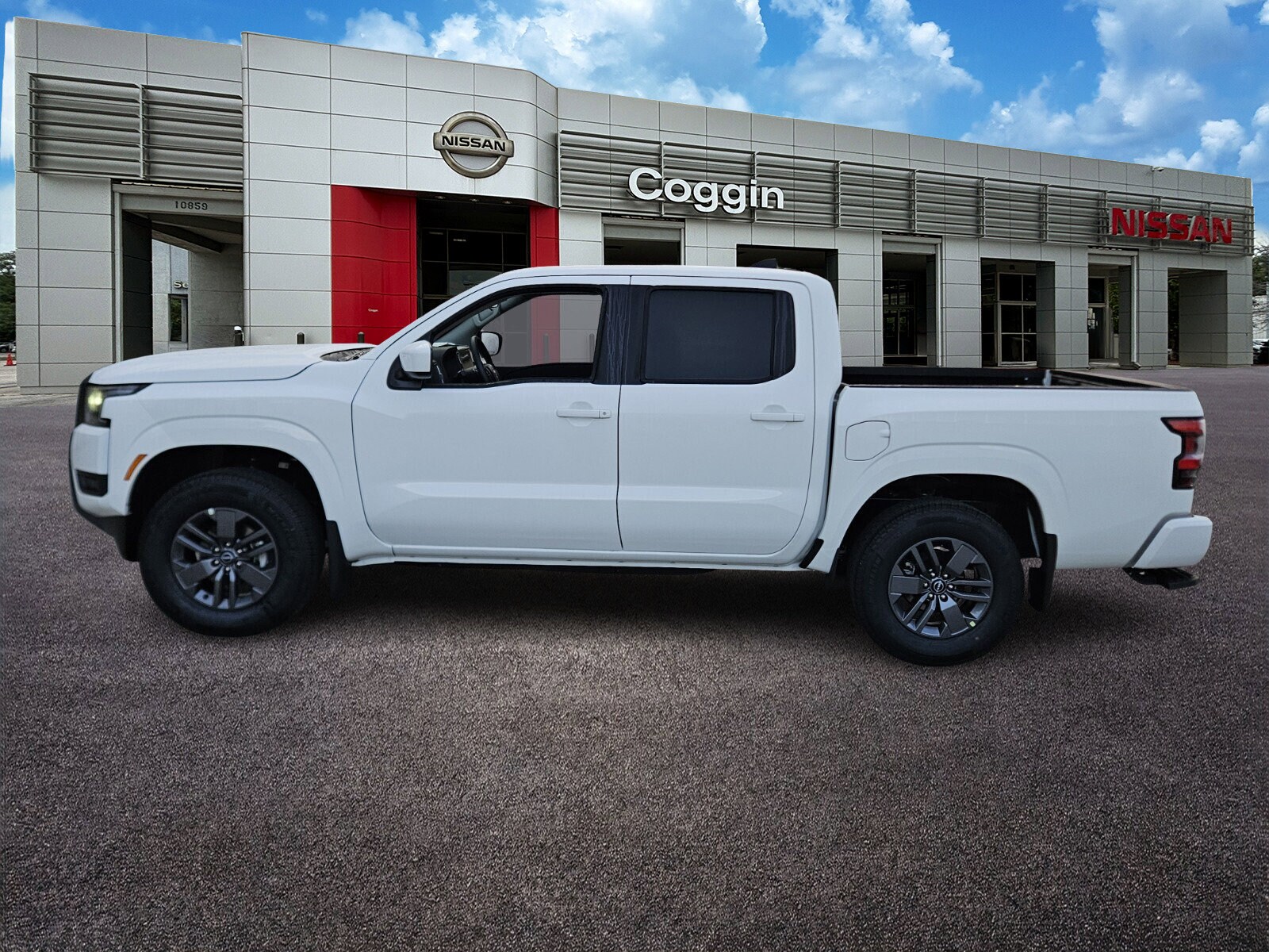 2026 Nissan Frontier SV photo 3