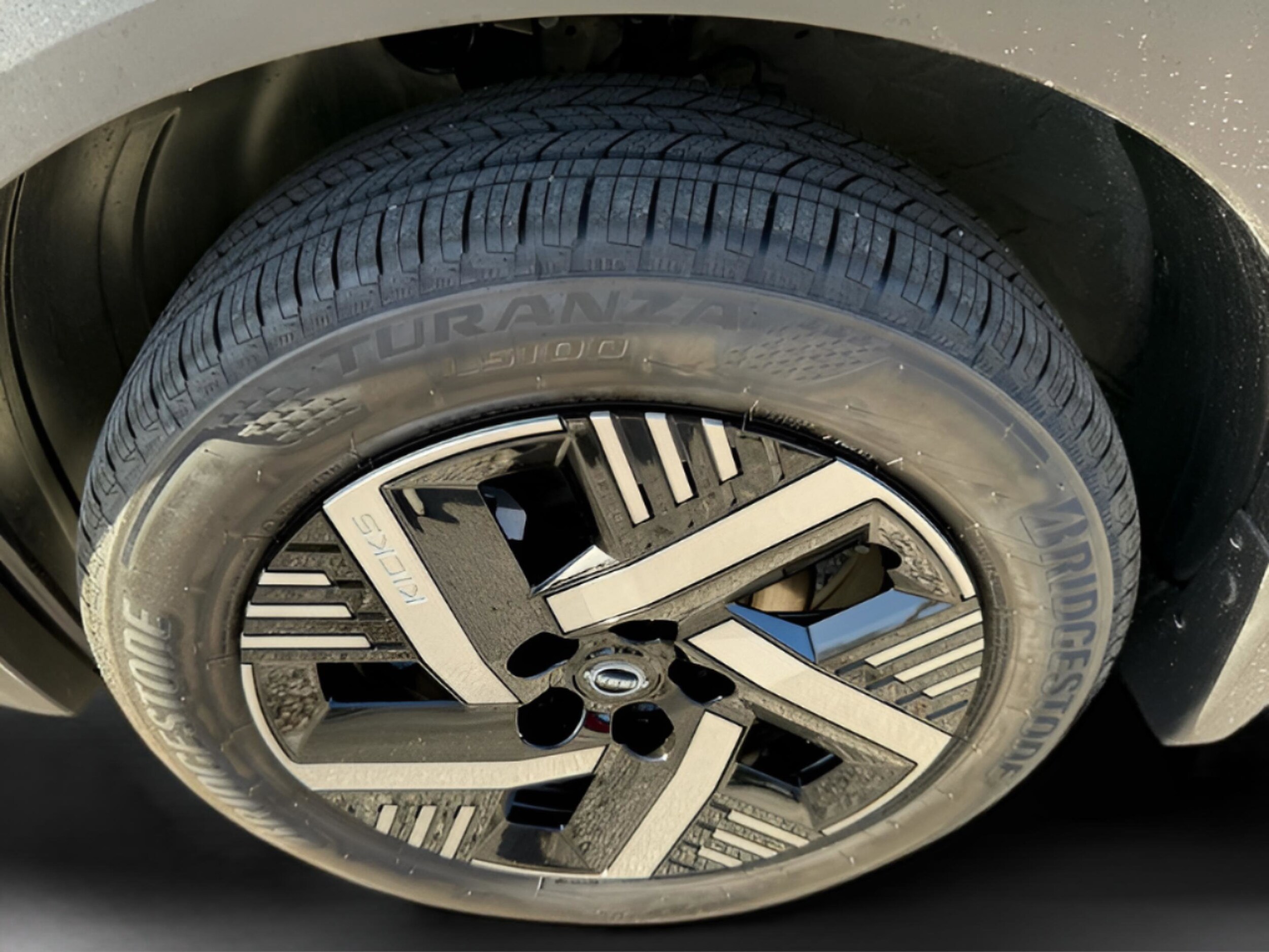 2026 Nissan KICKS SV - Photo 27