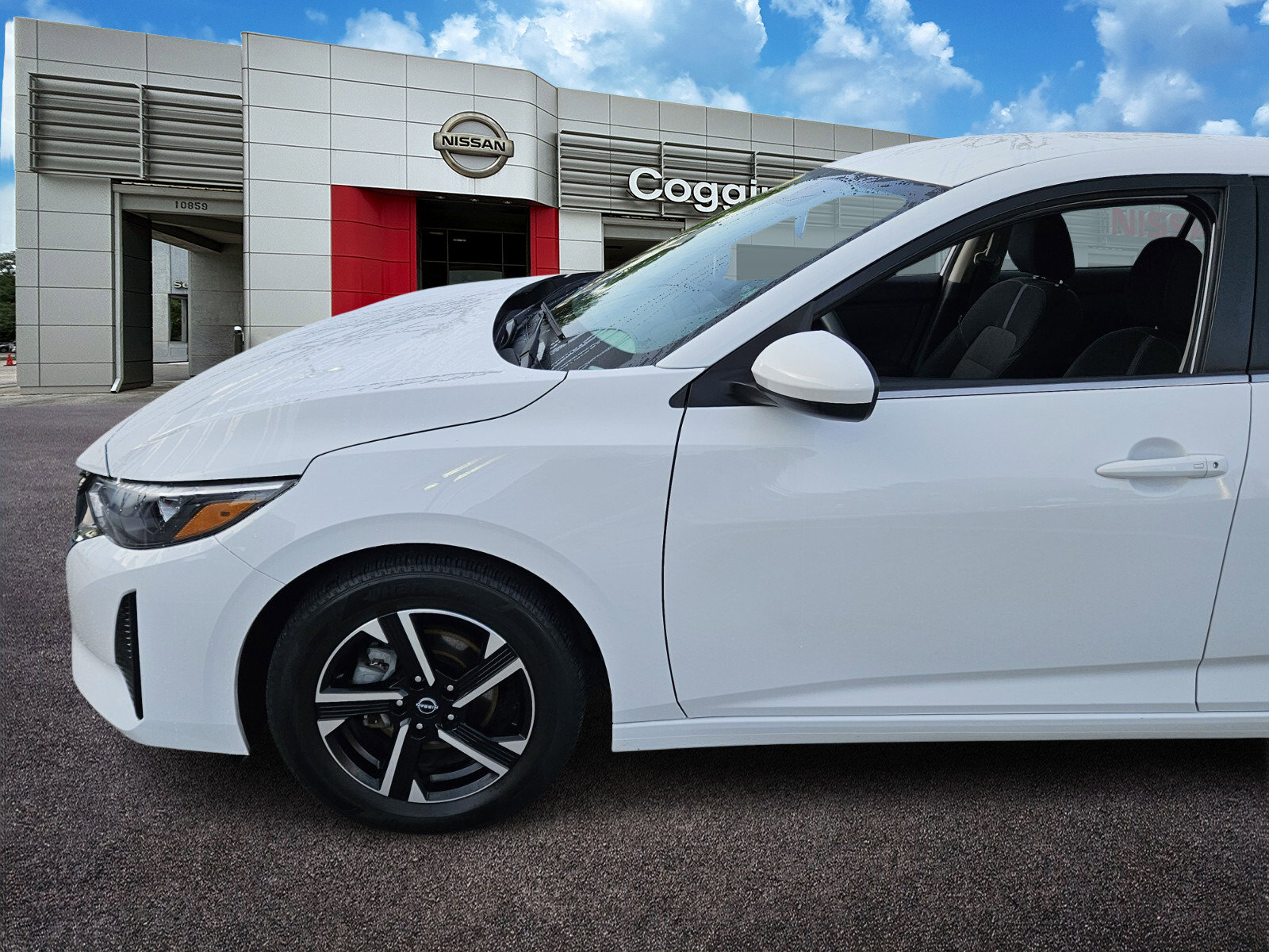 Used 2024 Nissan Sentra SV with VIN 3N1AB8CV5RY229011 for sale in Jacksonville, FL