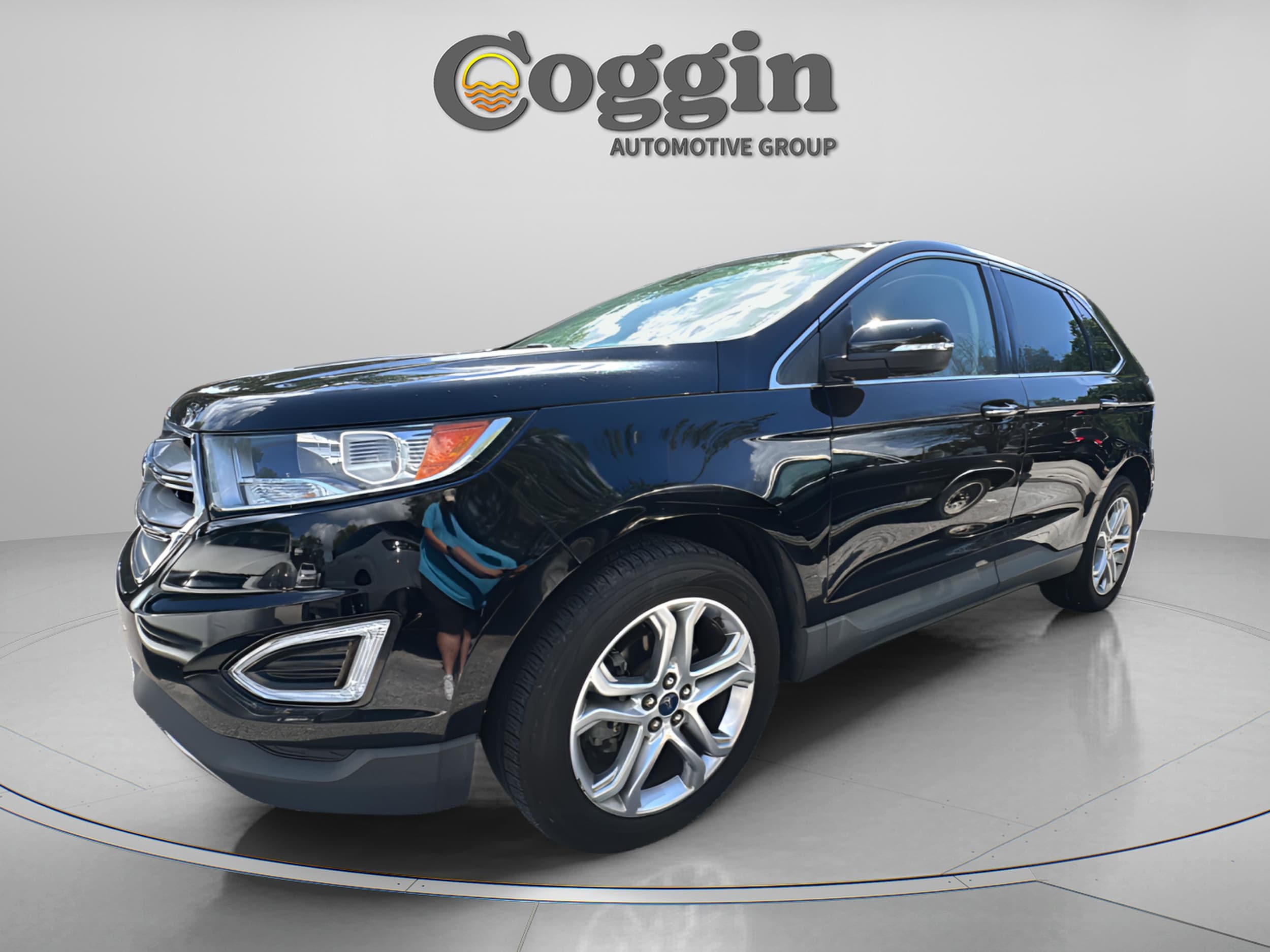 2018 Ford Edge Titanium's photo