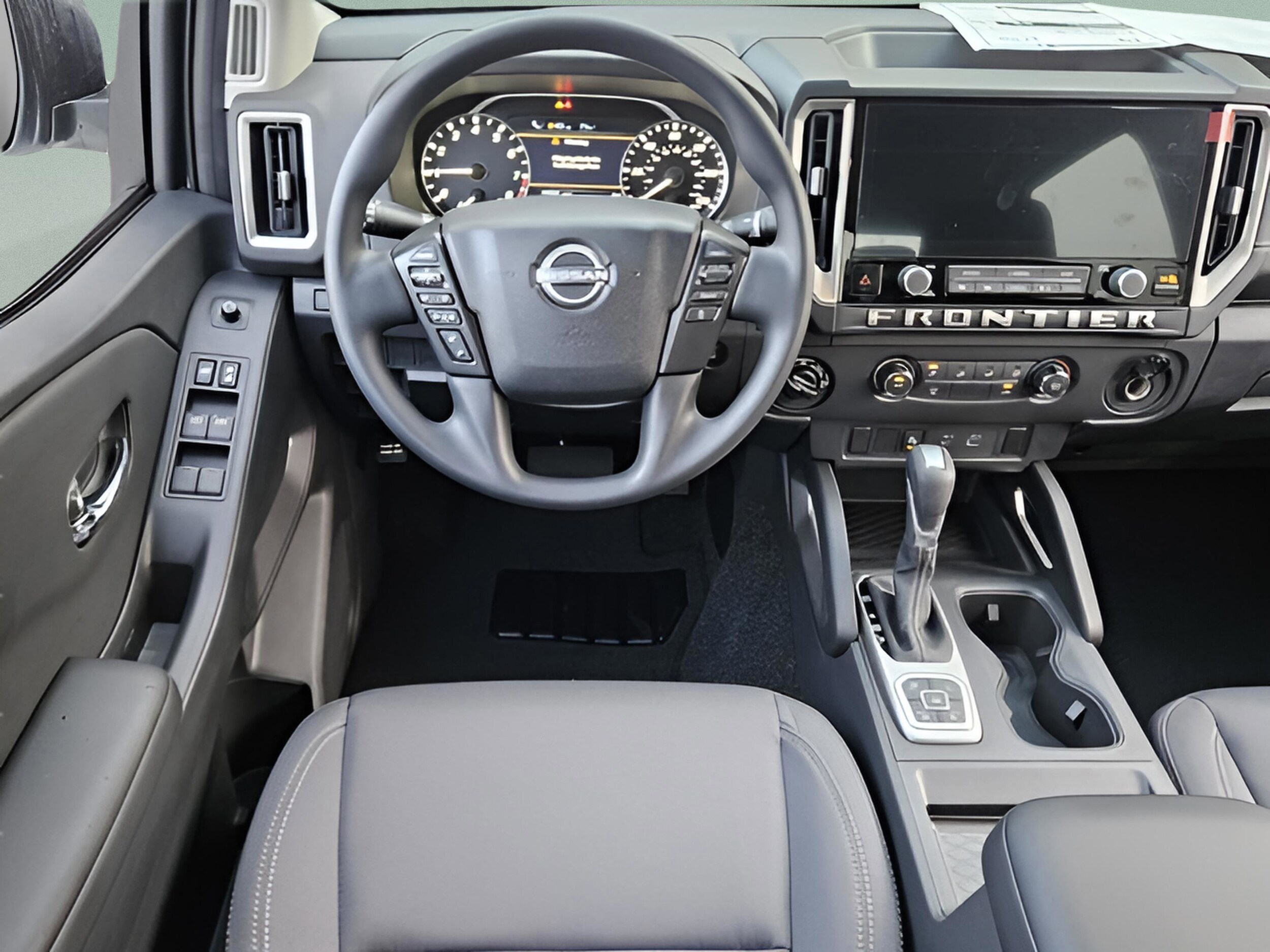 2026 Nissan Frontier SV - Photo 18