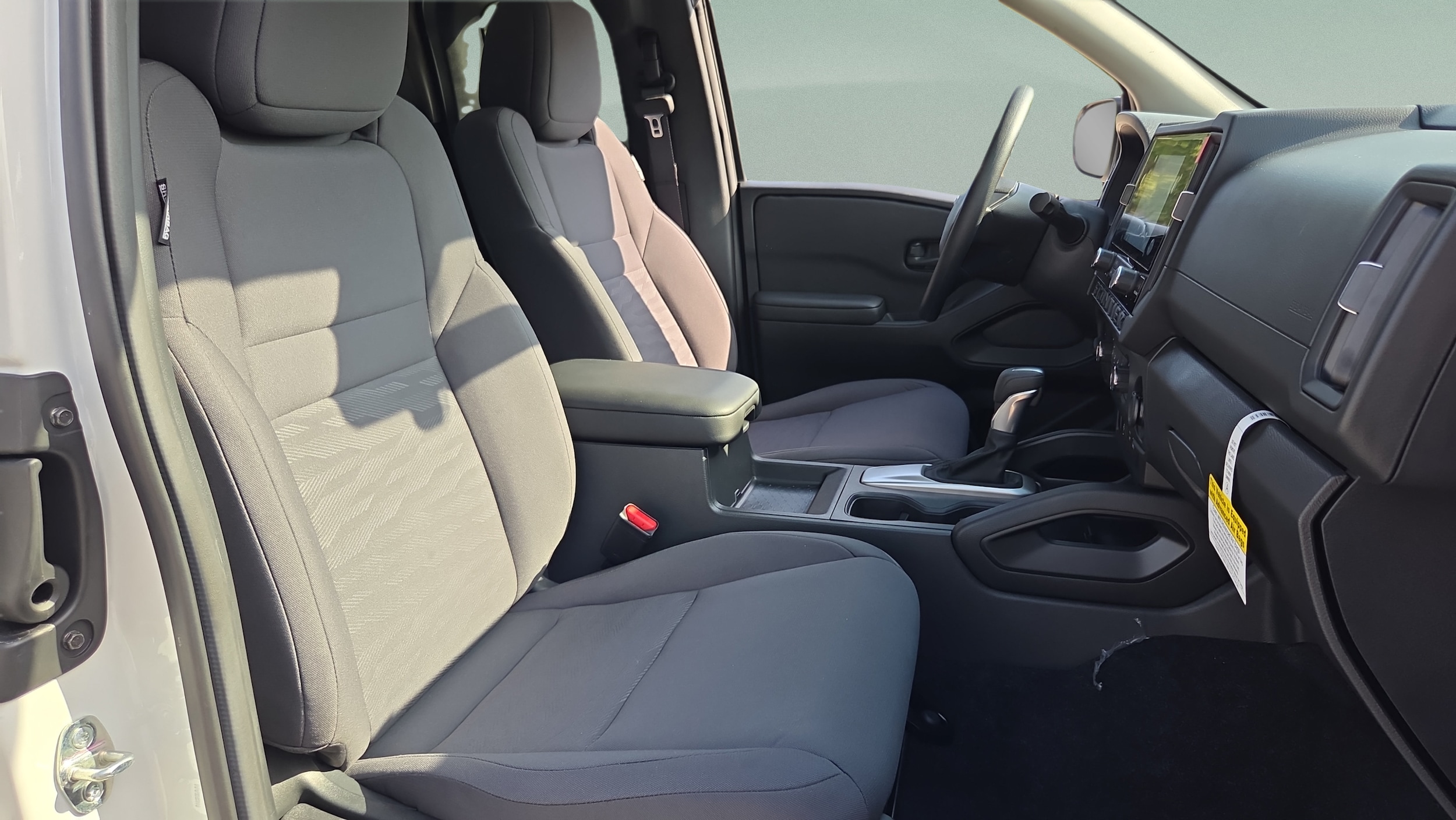 2026 Nissan Frontier S - Photo 16