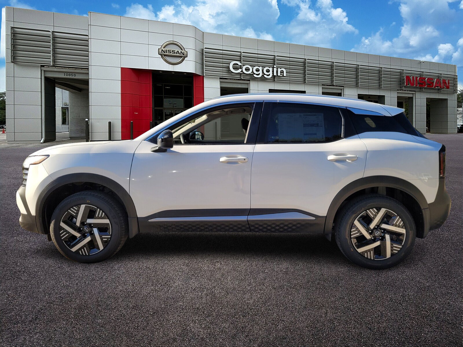 2026 Nissan Kicks SV photo 3