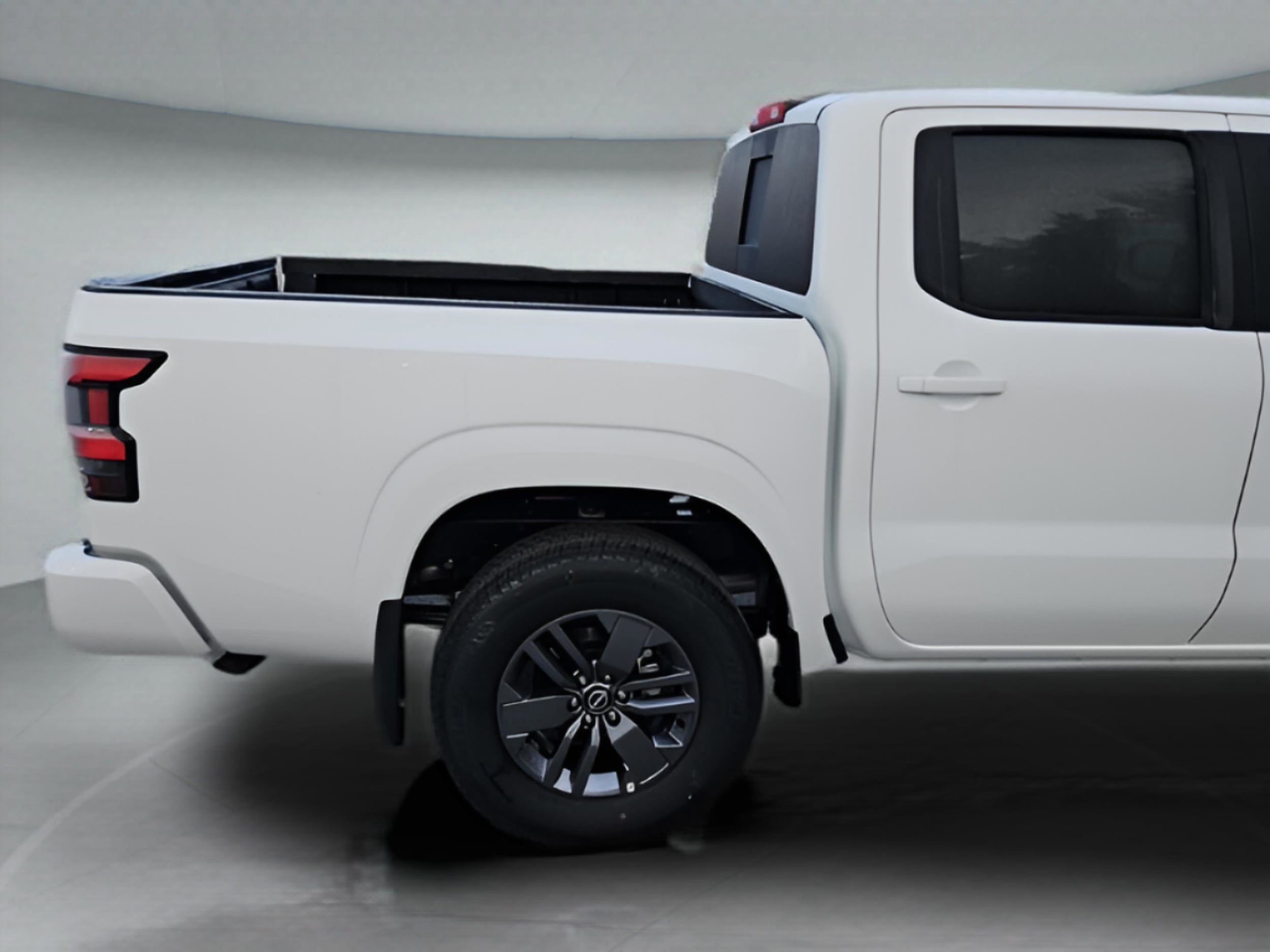 2026 Nissan Frontier SV - Photo 22