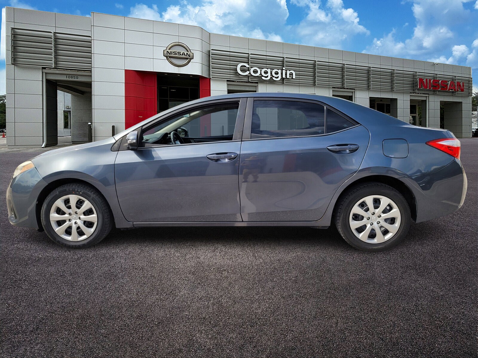 2015 Toyota Corolla S photo 3
