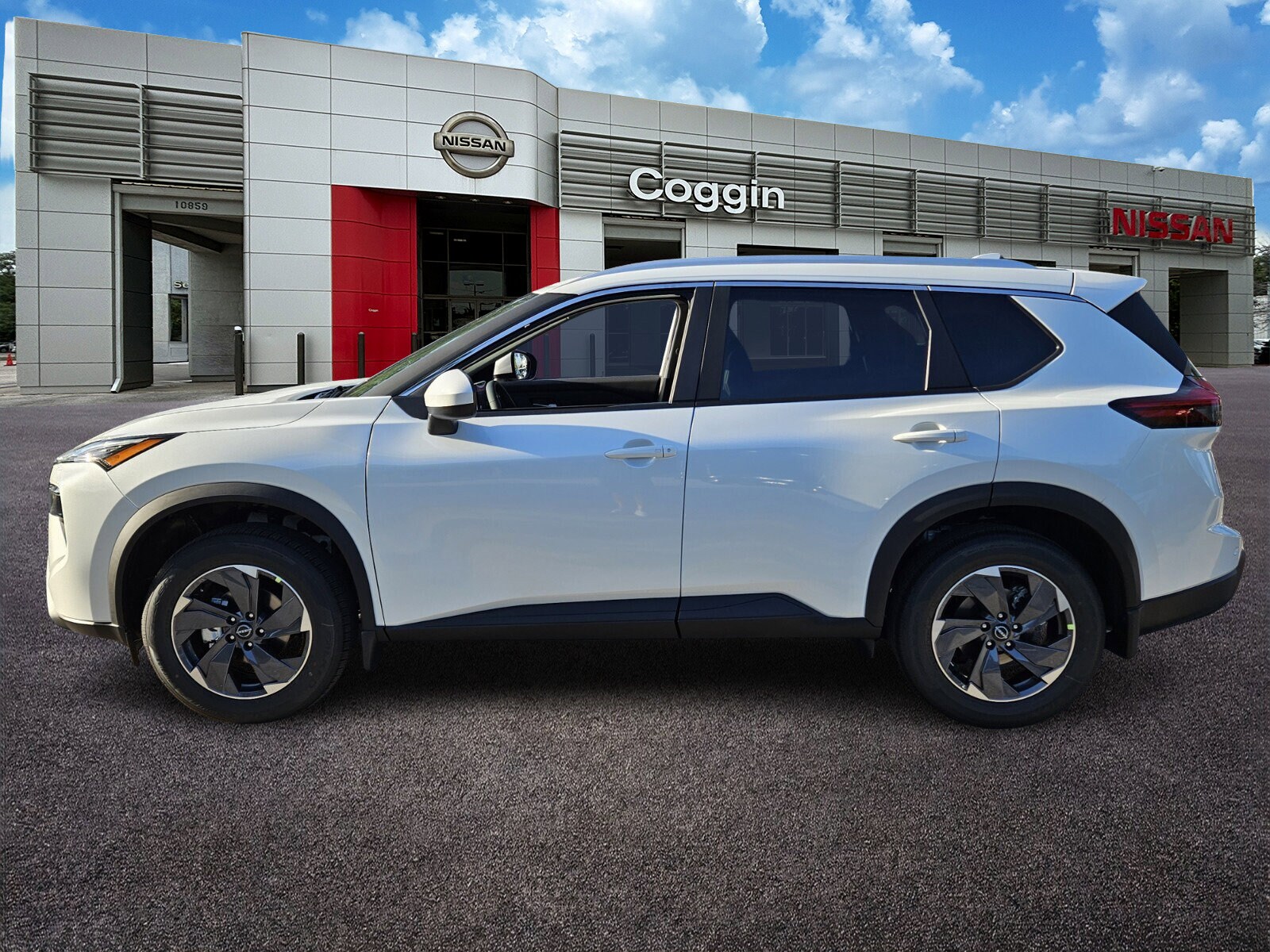 2025 Nissan Rogue SV photo 3
