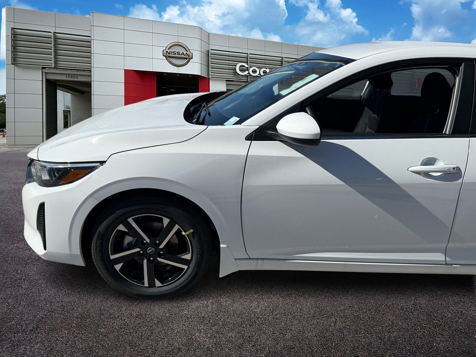 2025 Nissan Sentra SV photo 2