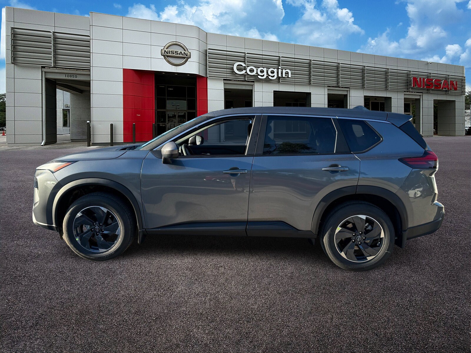 2026 Nissan Rogue SV photo 3