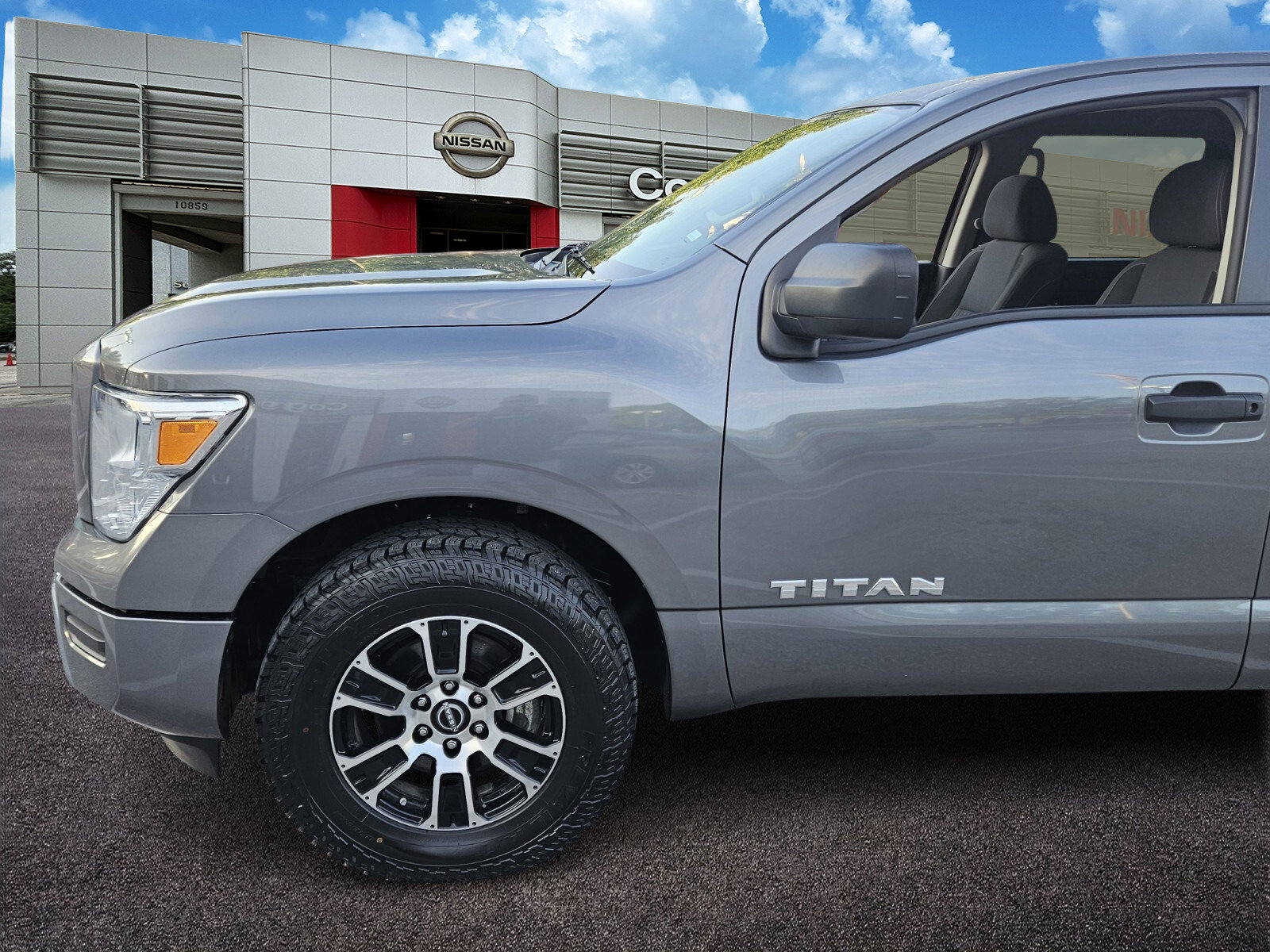 Used 2023 Nissan Titan SV with VIN 1N6AA1EE8PN108162 for sale in Jacksonville, FL