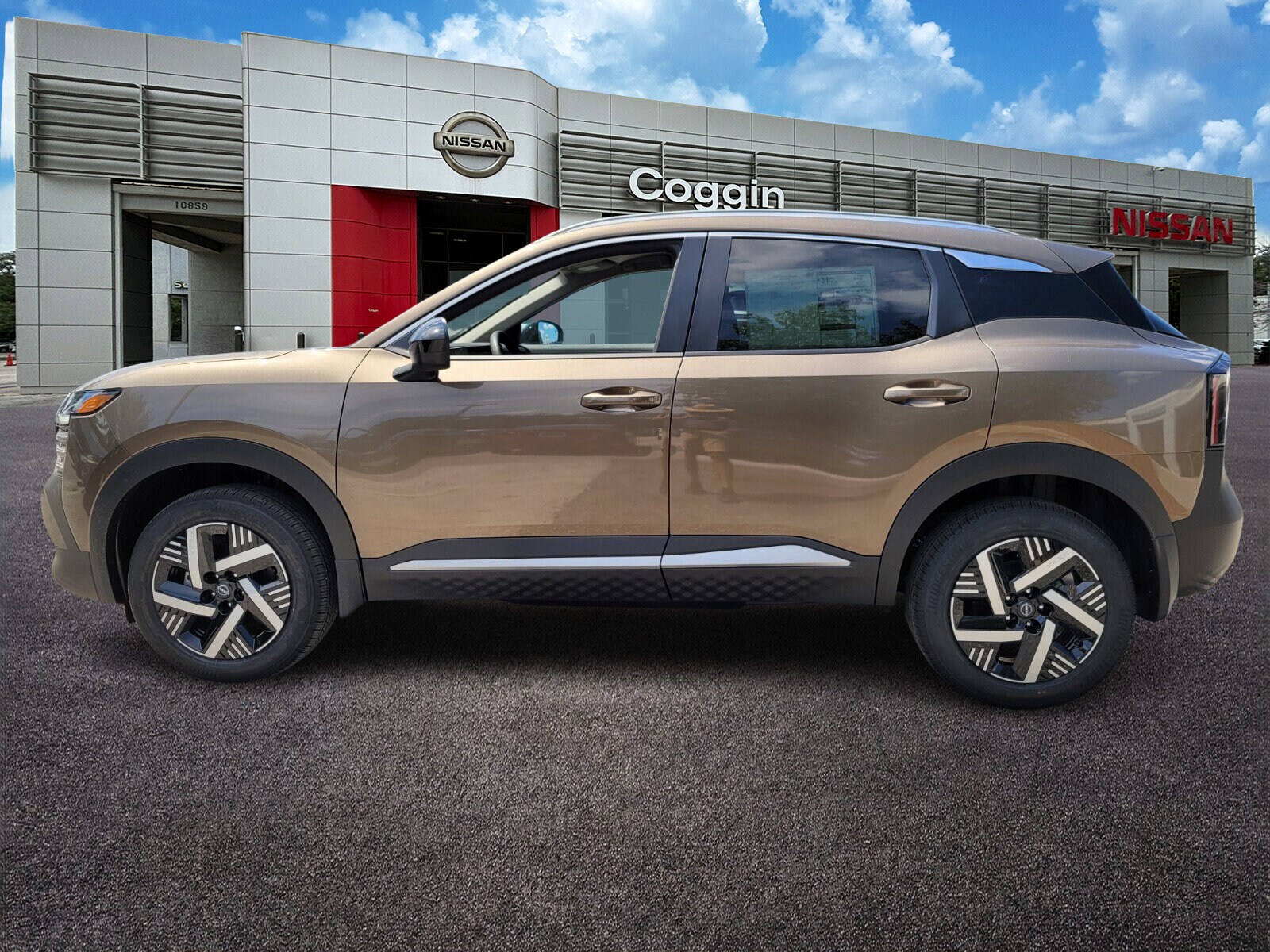 2026 Nissan Kicks SV photo 2