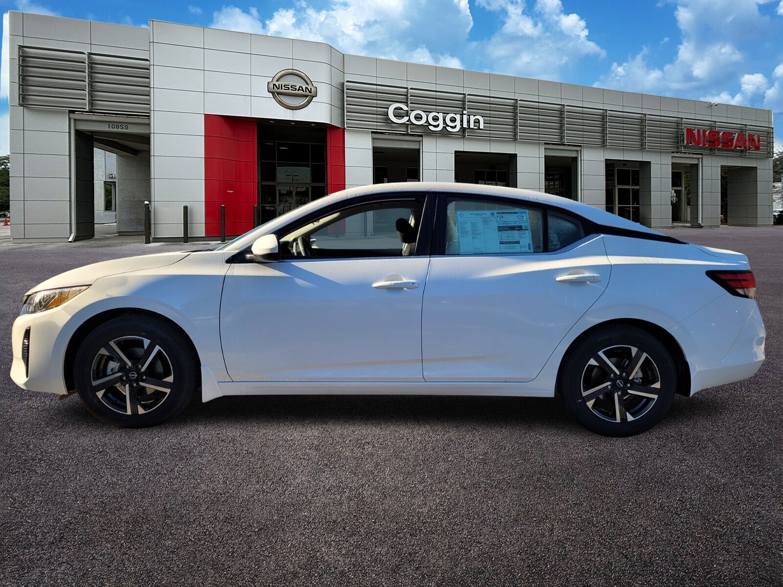 2025 Nissan Sentra SV photo 3