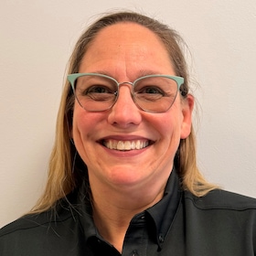 Staff member Stacy Wilson from ID_0e228522ead2