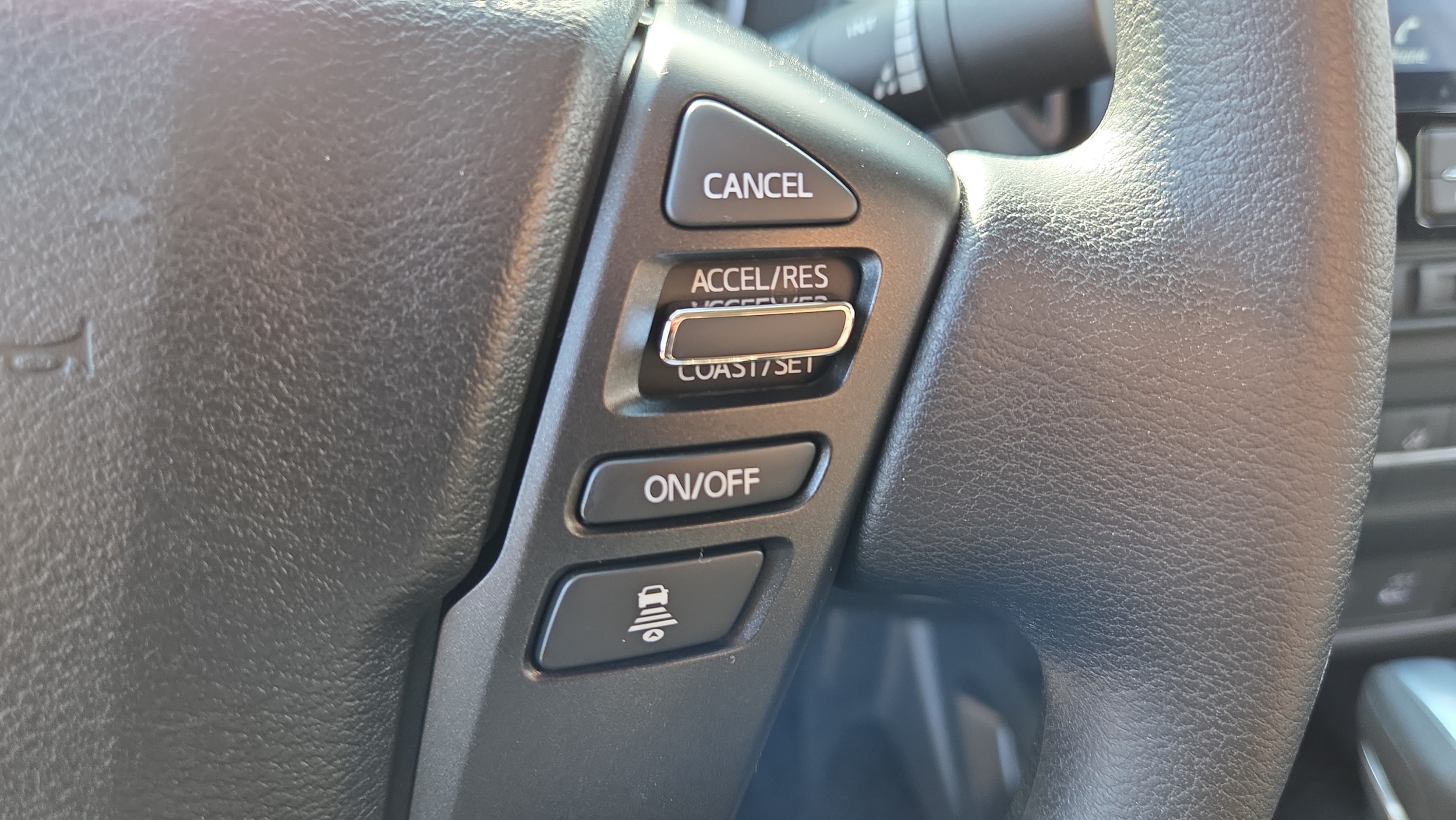 2026 Nissan Frontier S - Photo 26