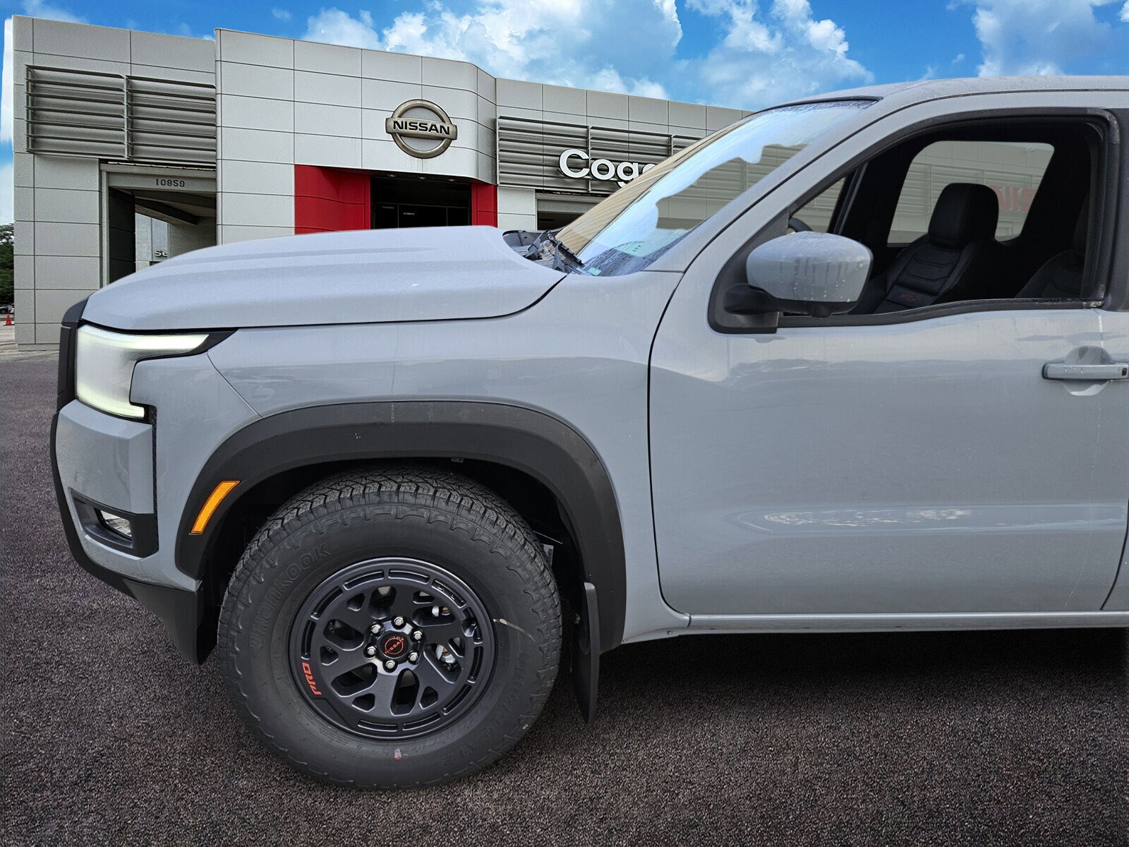 2026 Nissan Frontier PRO-X photo 2