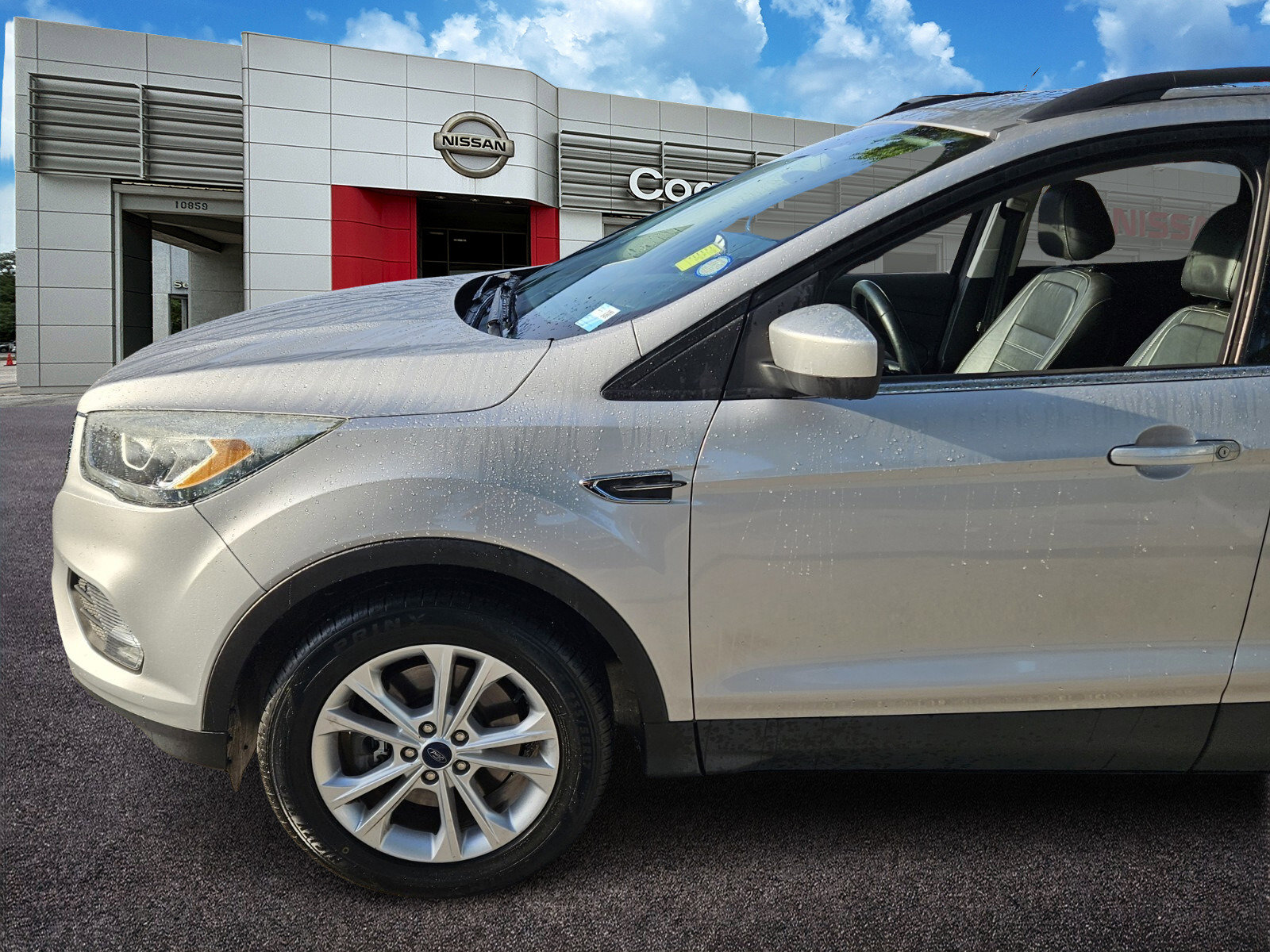 Used 2017 Ford Escape SE with VIN 1FMCU0G9XHUA30046 for sale in Jacksonville, FL