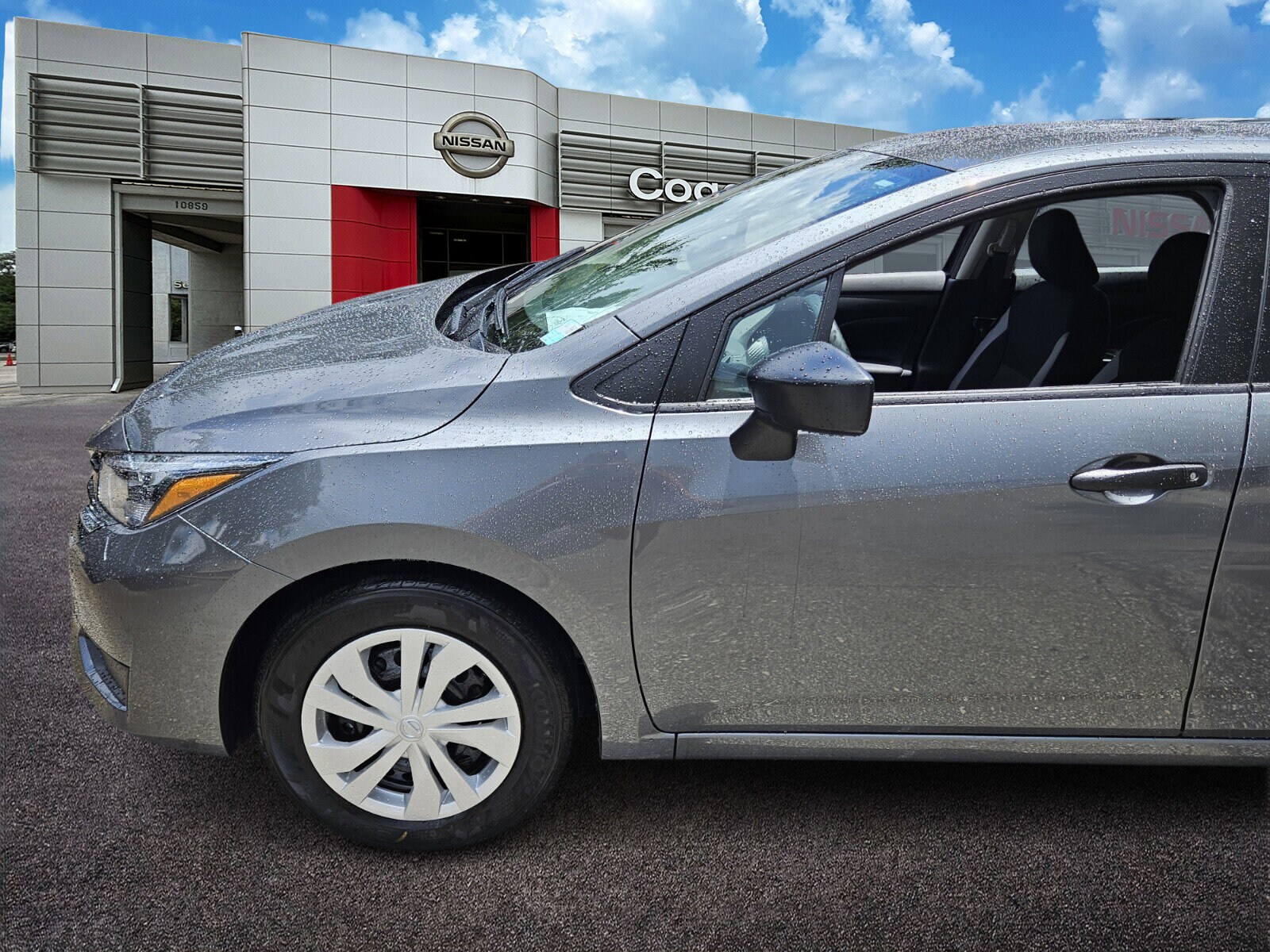 2025 Nissan Versa S photo 2