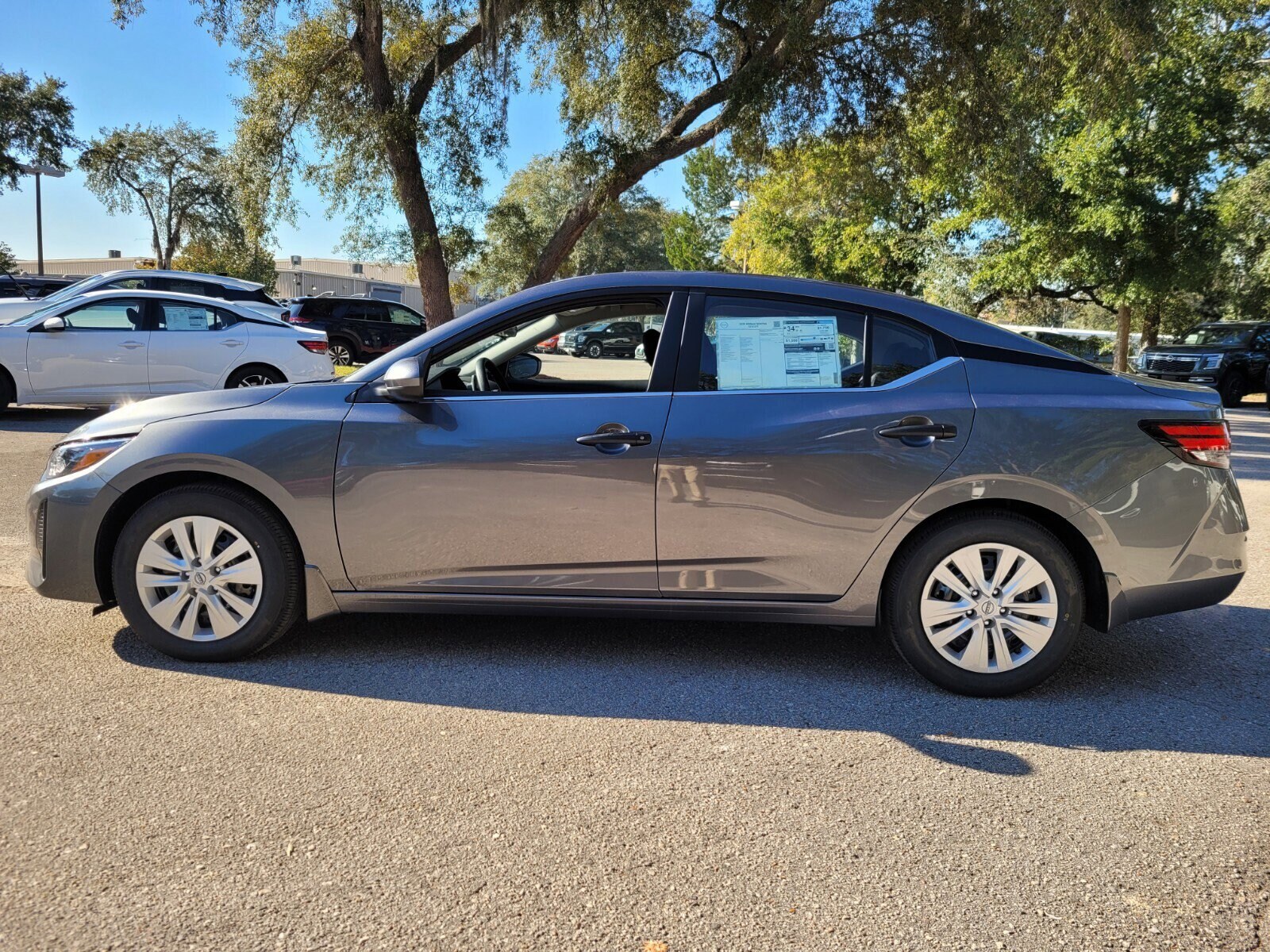 2025 Nissan Sentra S photo 3