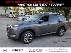 2025 Nissan Pathfinder SL SUV