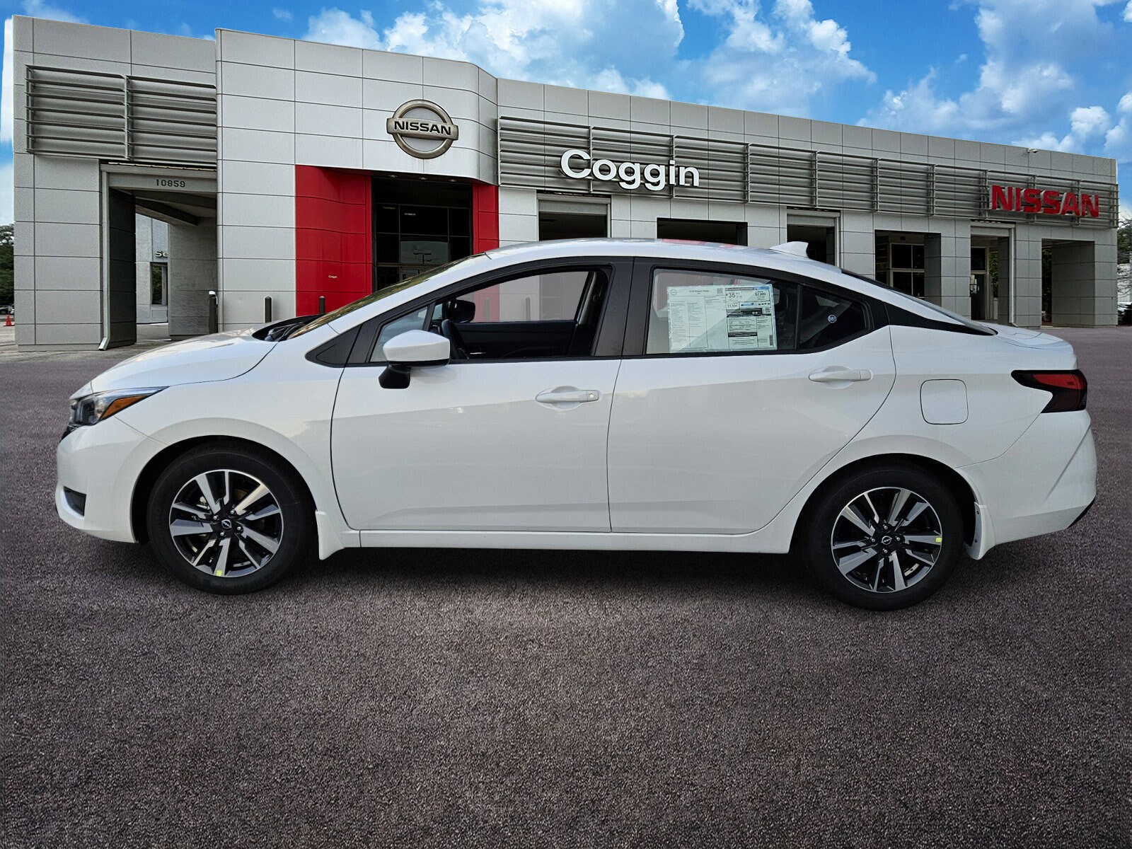 2025 Nissan Versa SV photo 3