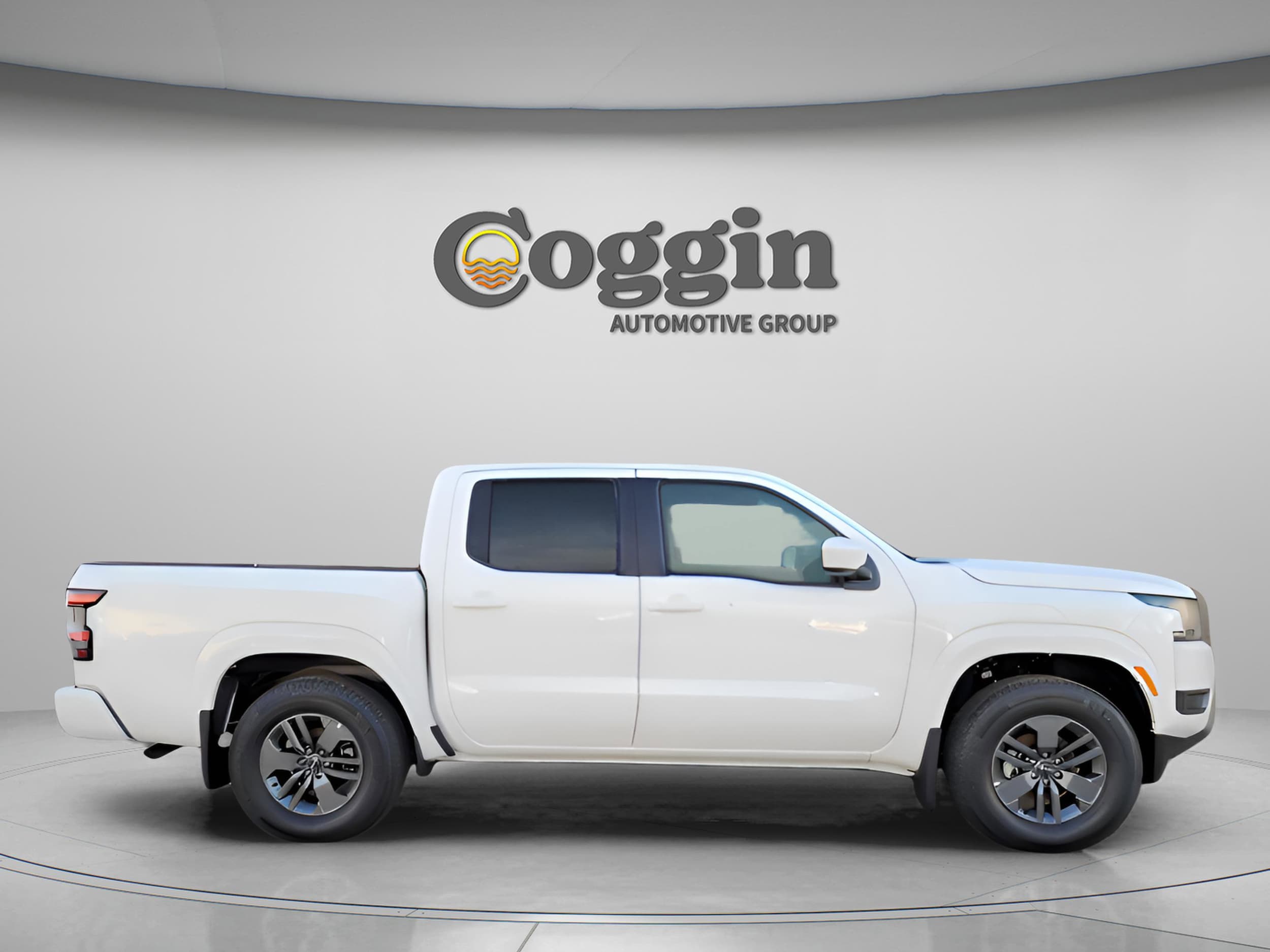 2026 Nissan Frontier SV - Photo 6