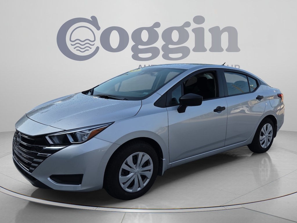 Used 2024 Nissan Versa 1.6 S Sedan