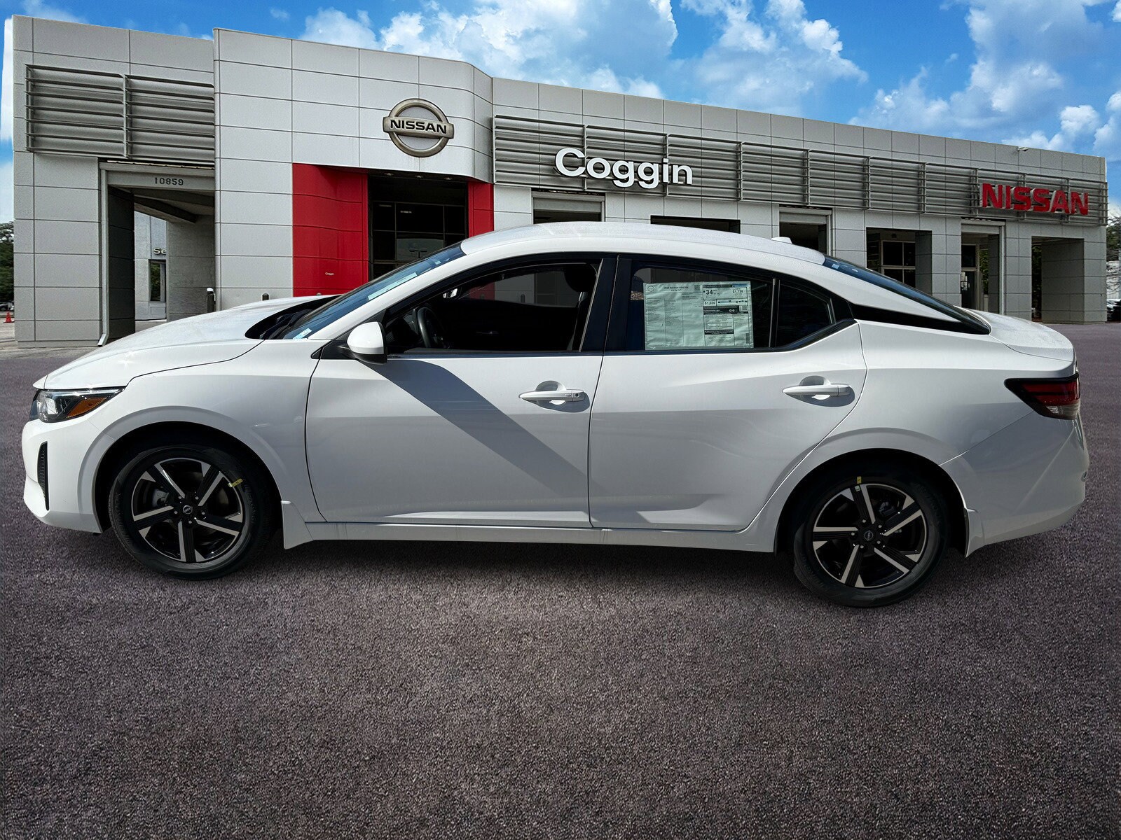 2025 Nissan Sentra SV photo 3