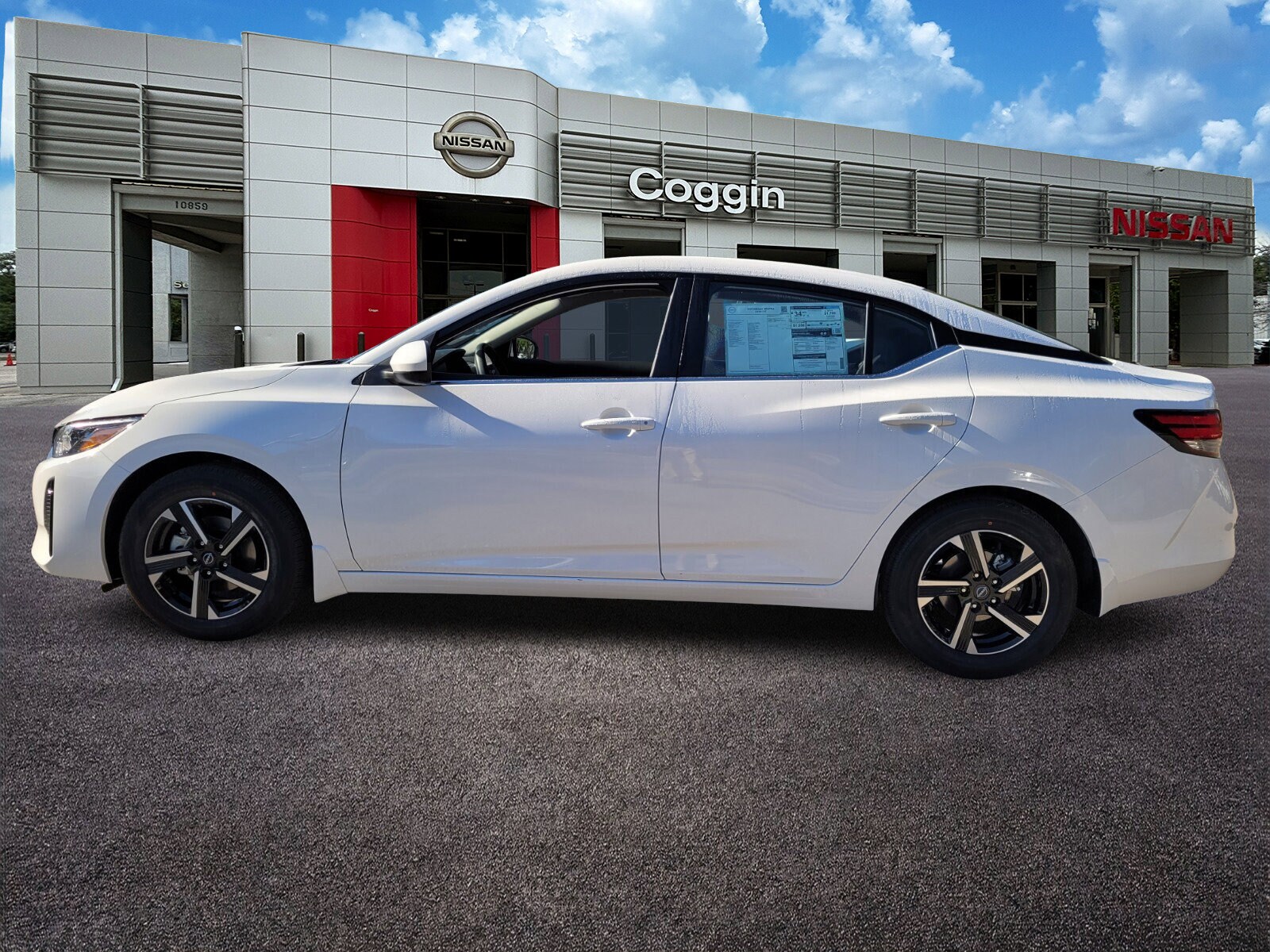 2025 Nissan Sentra SV photo 3