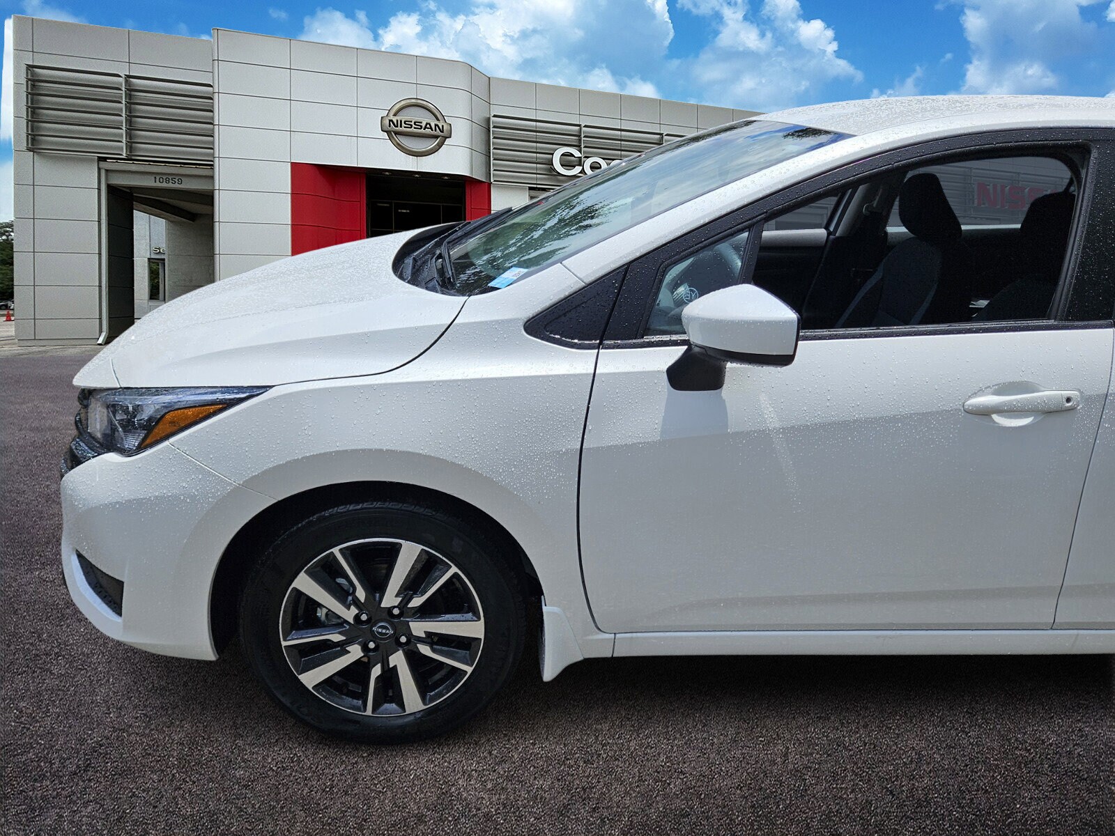 2025 Nissan Versa SV photo 2