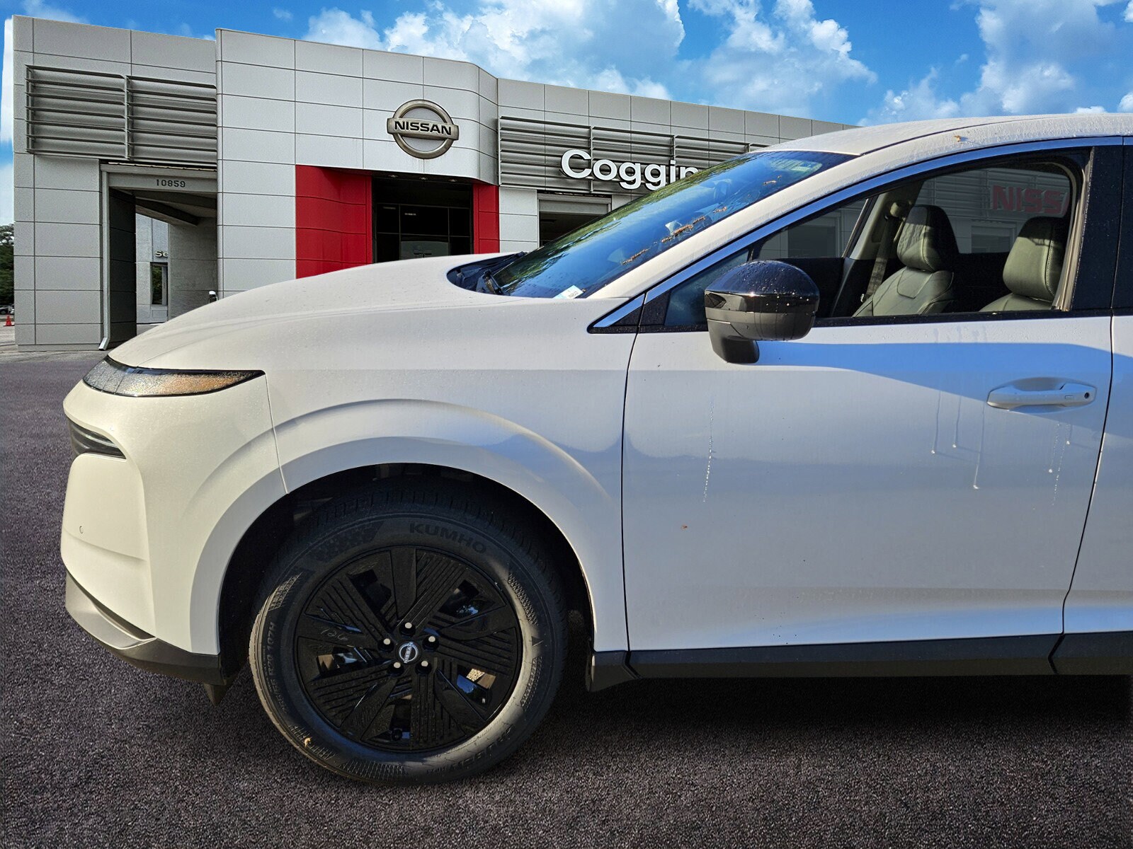 2025 Nissan Murano SV photo 2