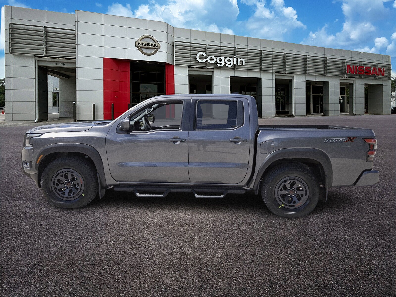 2026 Nissan Frontier PRO-X photo 3