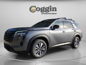 2026 Nissan Pathfinder SL SUV