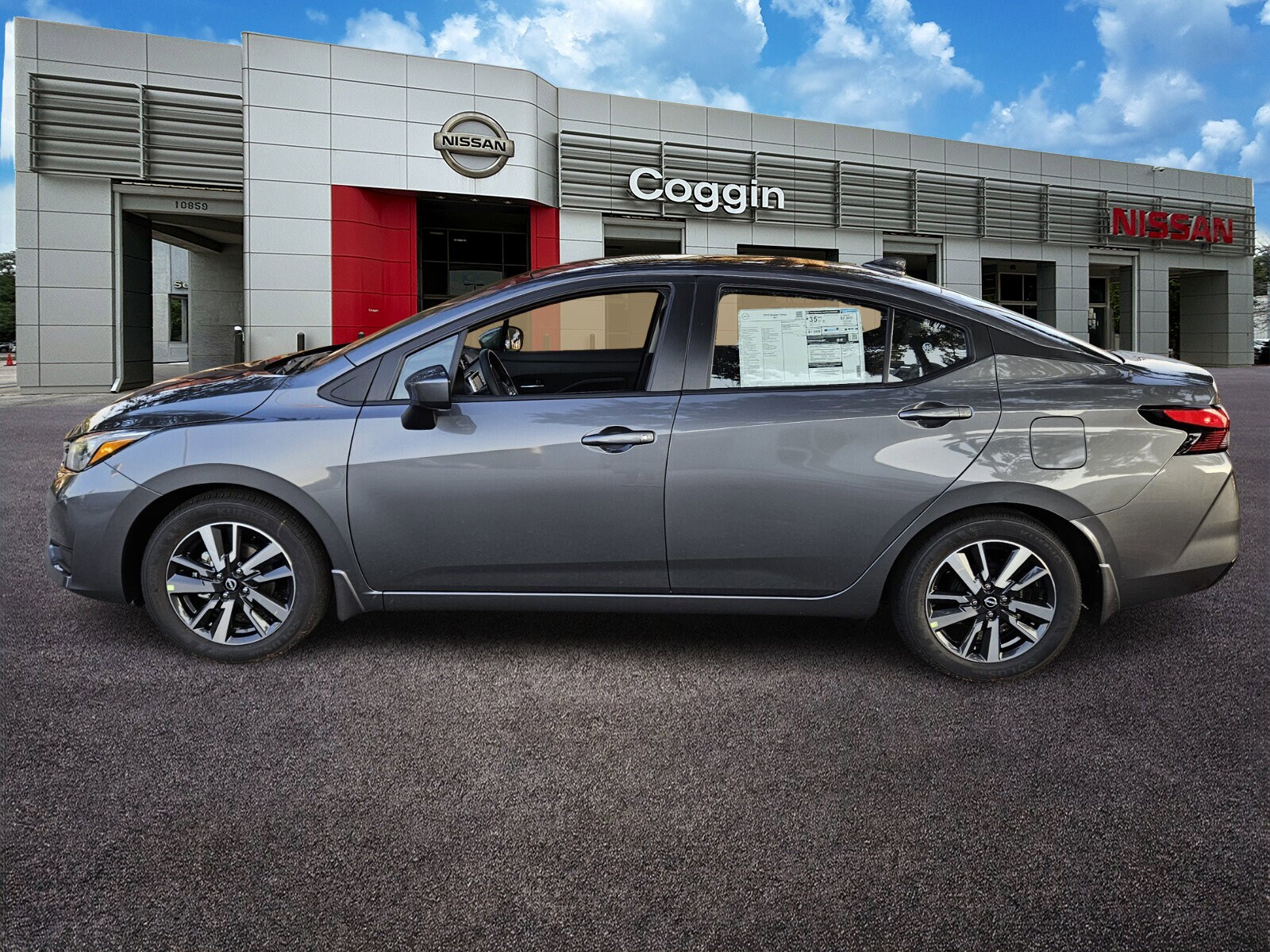 2025 Nissan Versa SV photo 3