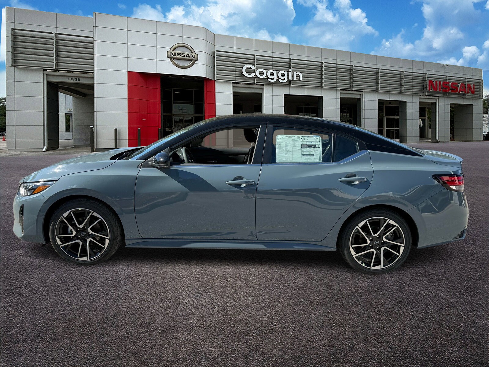 2025 Nissan Sentra SR photo 3