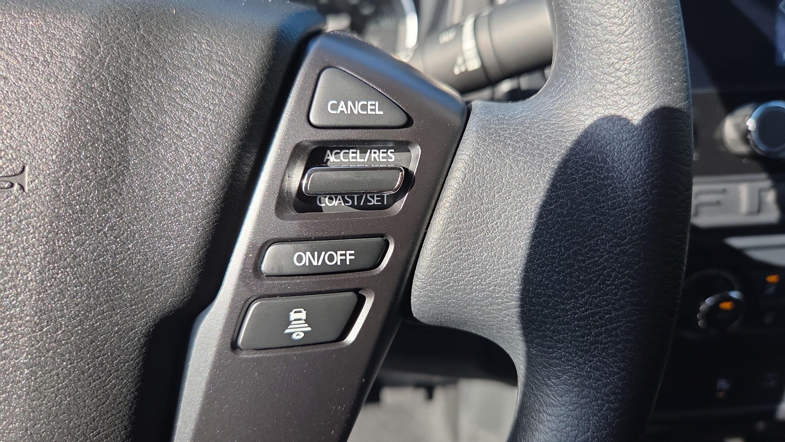 2026 Nissan Frontier S - Photo 26