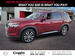 2023 Nissan Pathfinder Platinum SUV