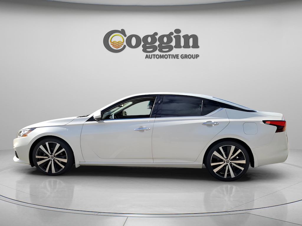 Used 2020 Nissan Altima 2.5 Platinum Sedan