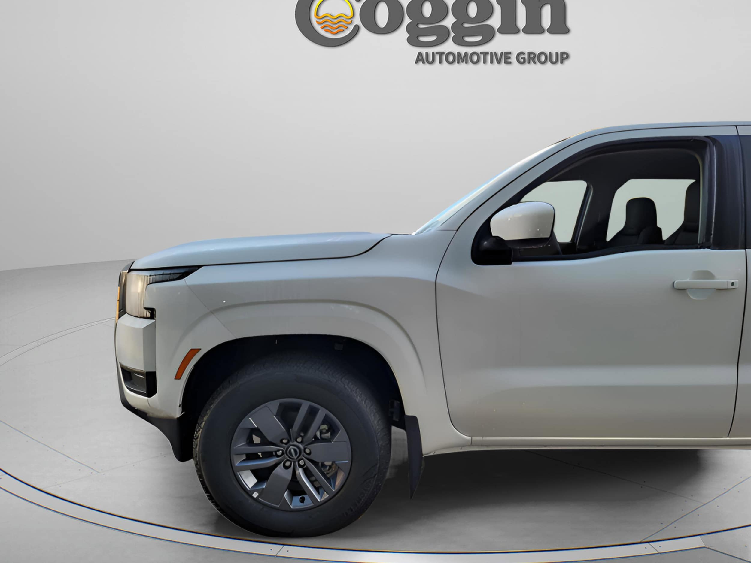 2026 Nissan Frontier SV - Photo 8