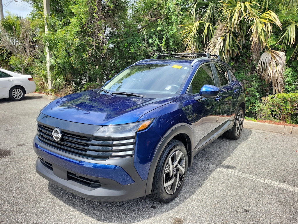 Used 2025 Nissan Kicks SV SUV