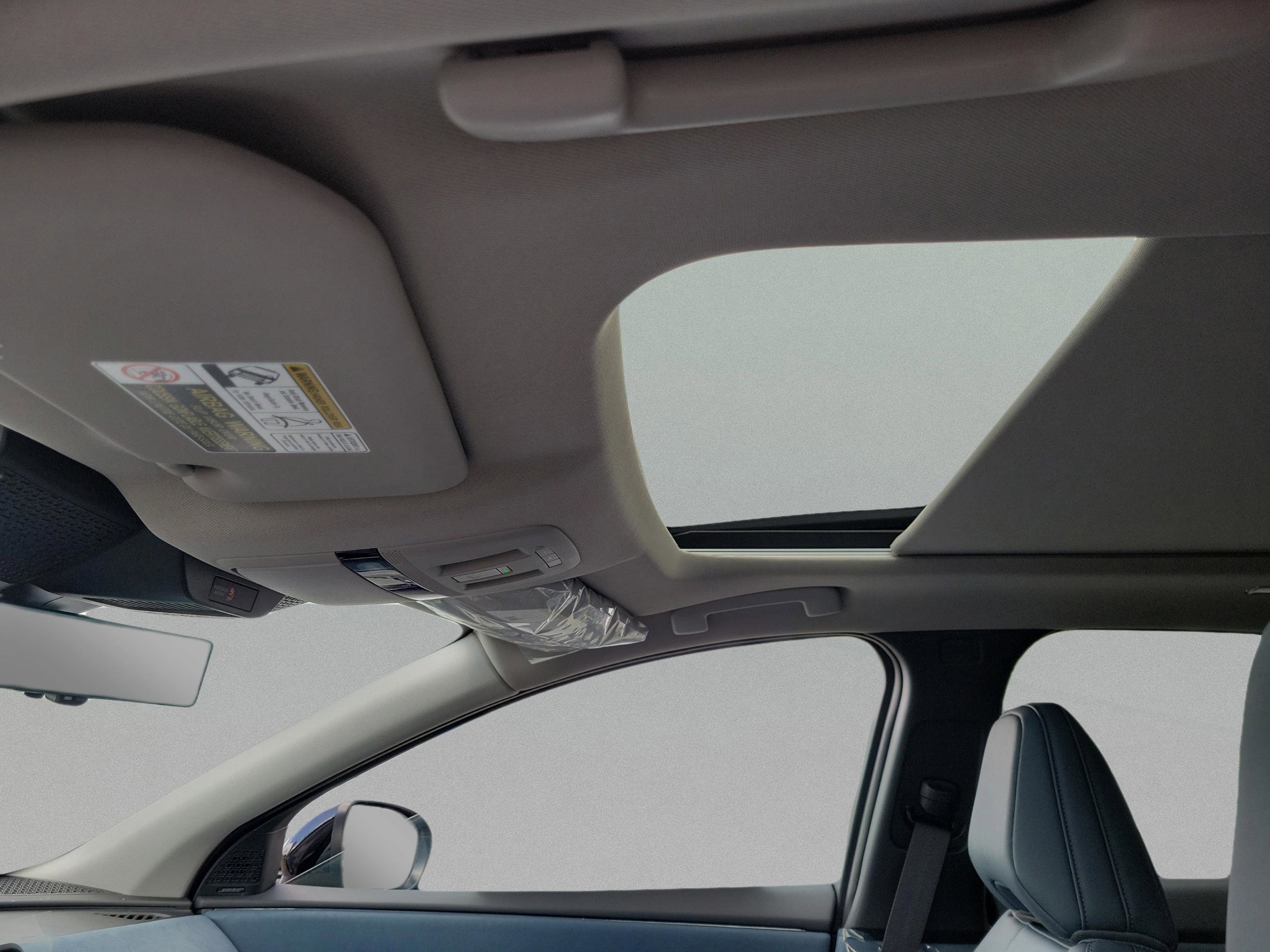 2025 Nissan ARIYA Platinum+ - Photo 36