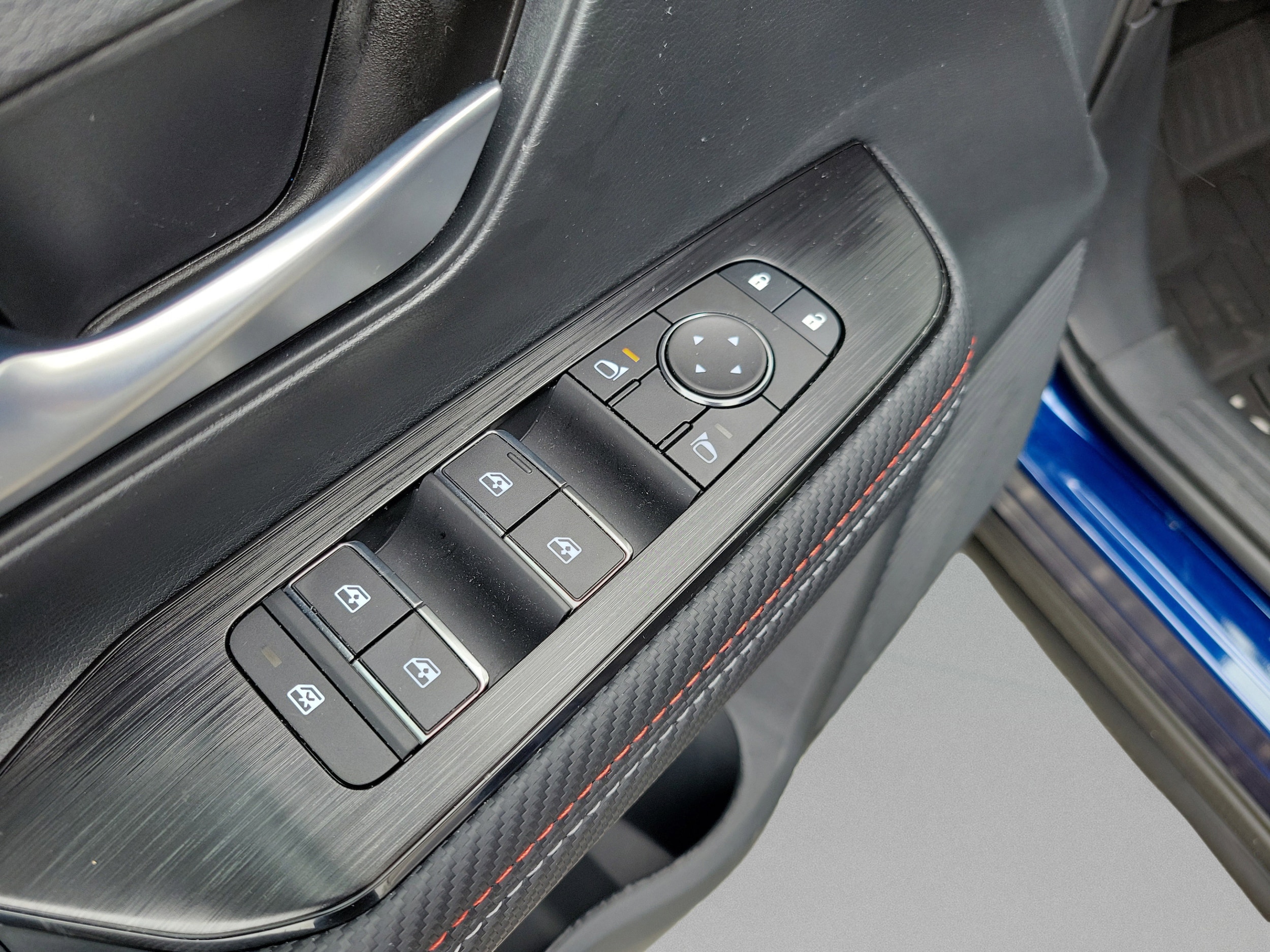 2026 Nissan KICKS SR - Photo 26