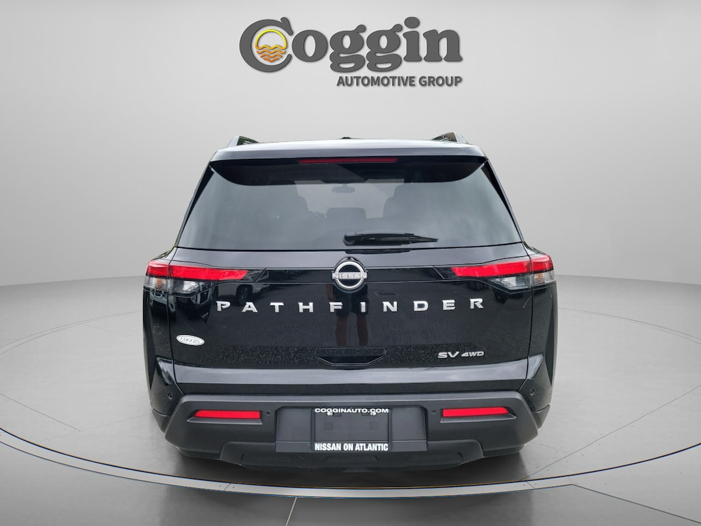 Used 2023 Nissan Pathfinder SV SUV