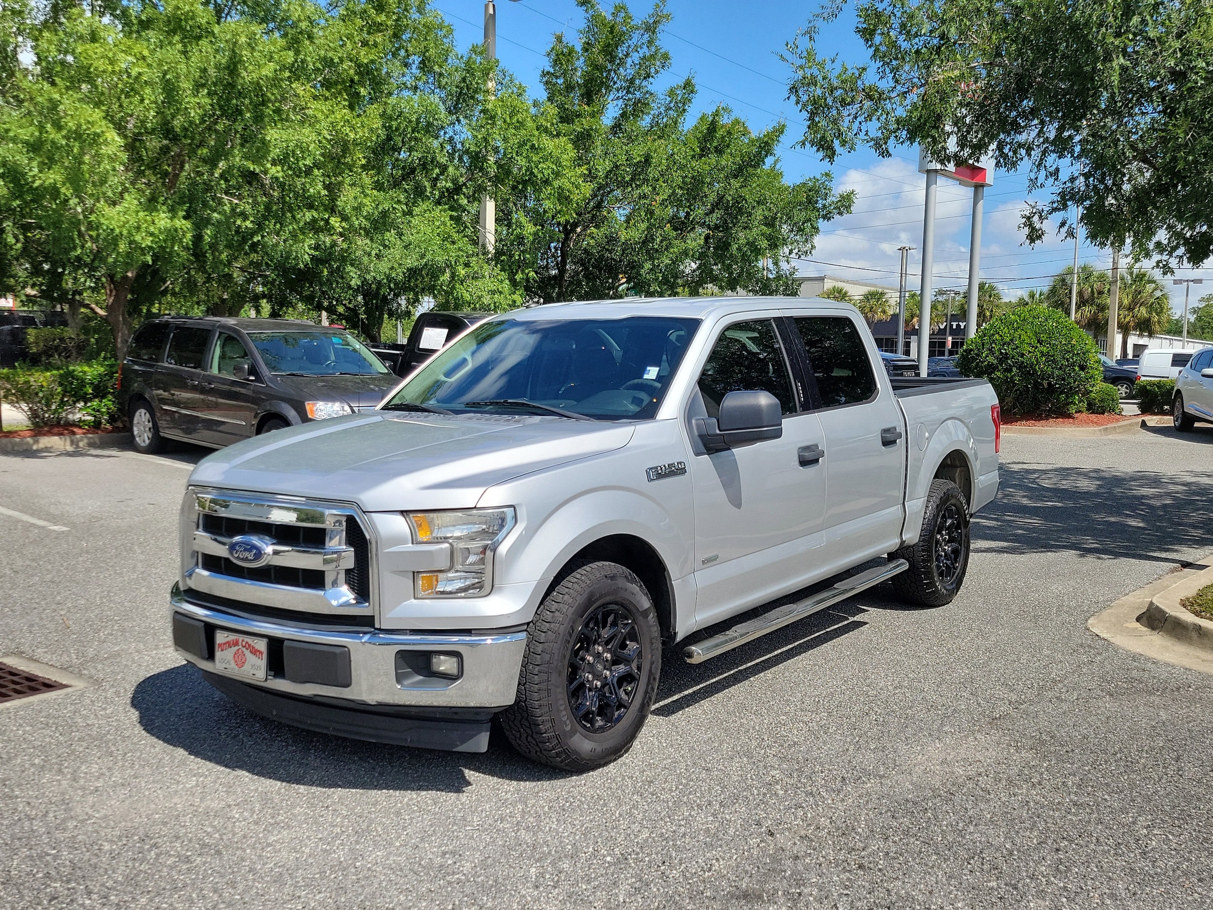 2017 Ford F-150 XLT SuperCrew 5-1/2 Box's photo