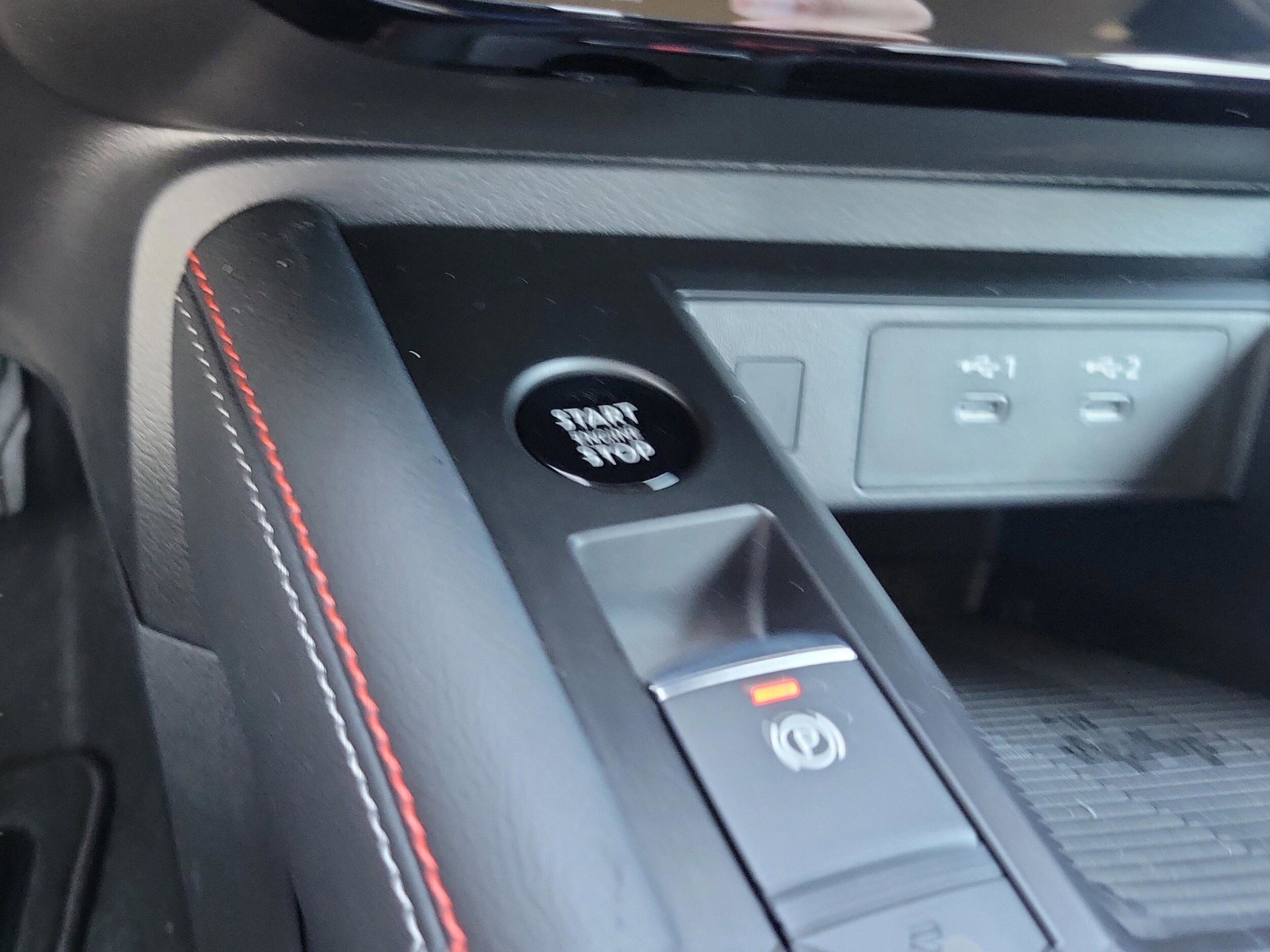 2026 Nissan KICKS SR - Photo 16