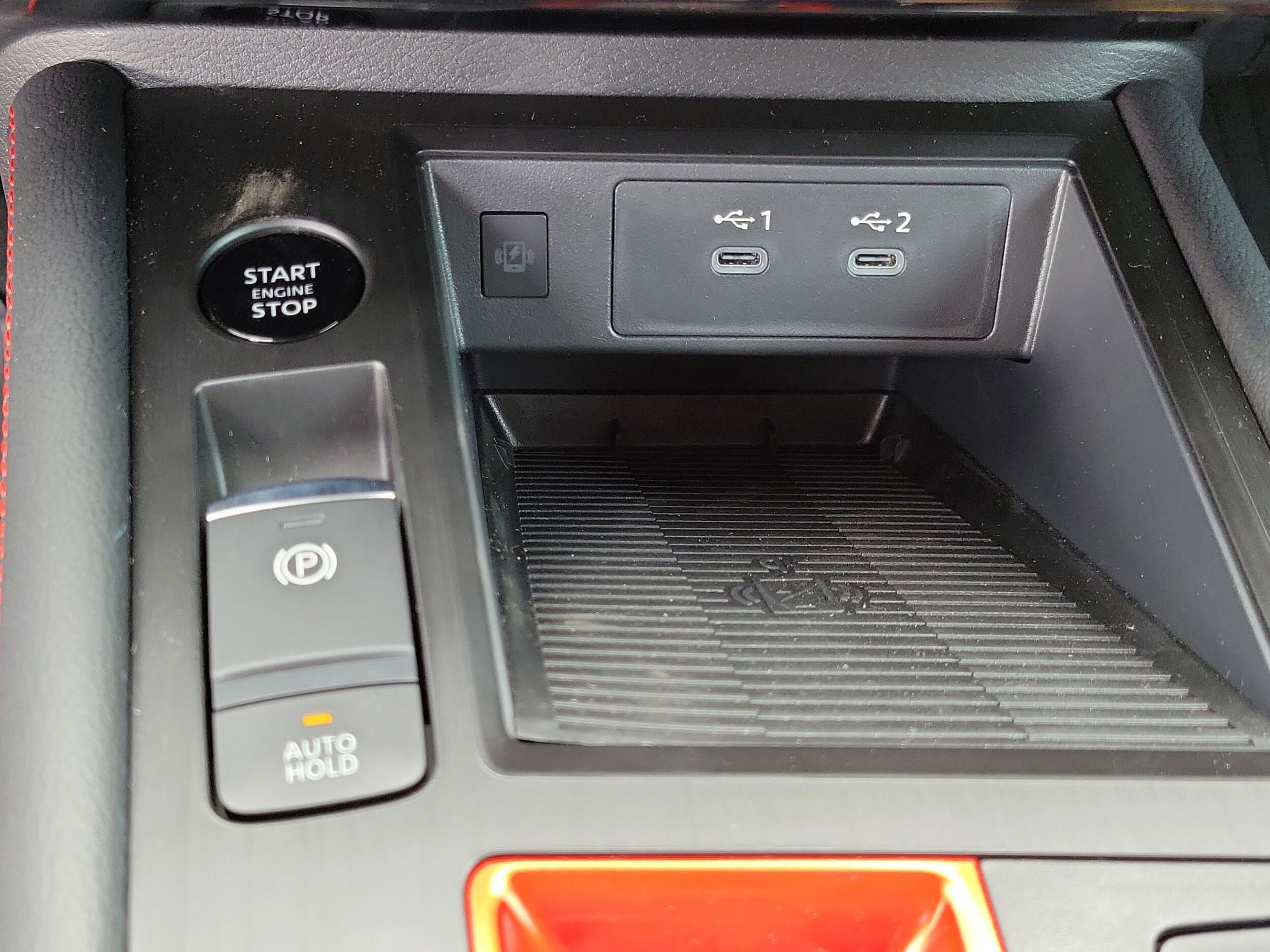 2026 Nissan KICKS SR - Photo 14