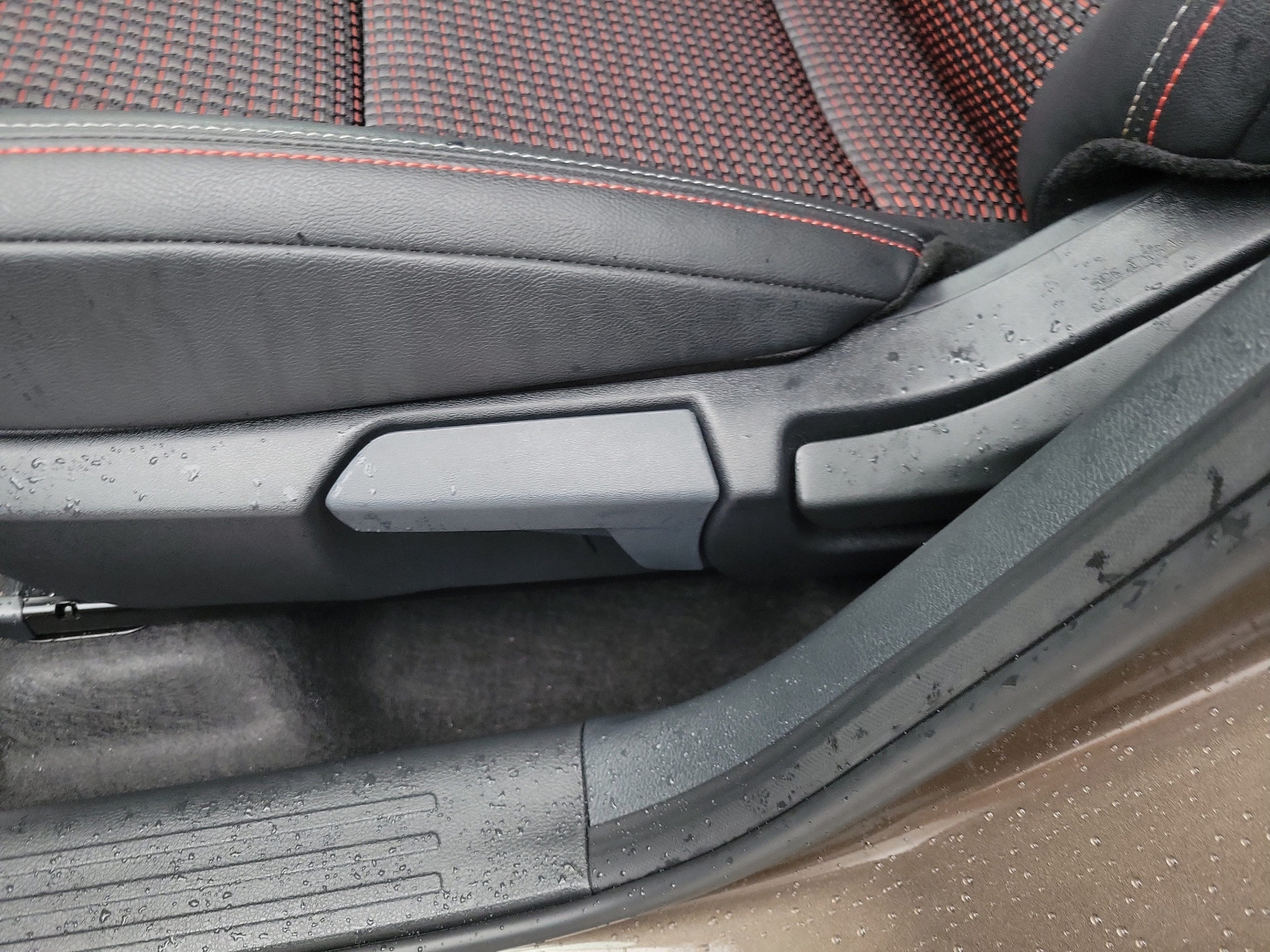 2026 Nissan KICKS SR - Photo 32