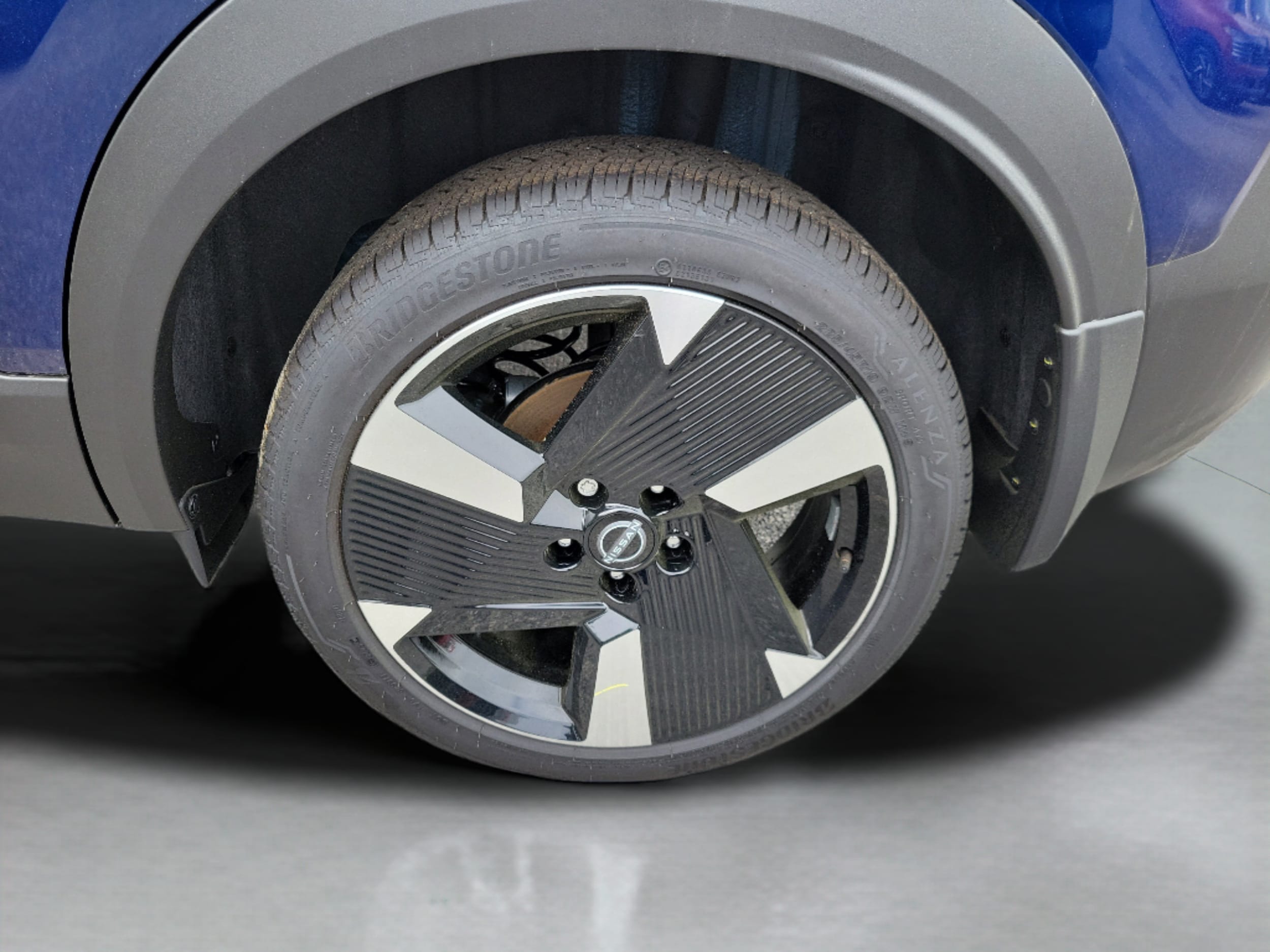 2026 Nissan KICKS SR - Photo 11