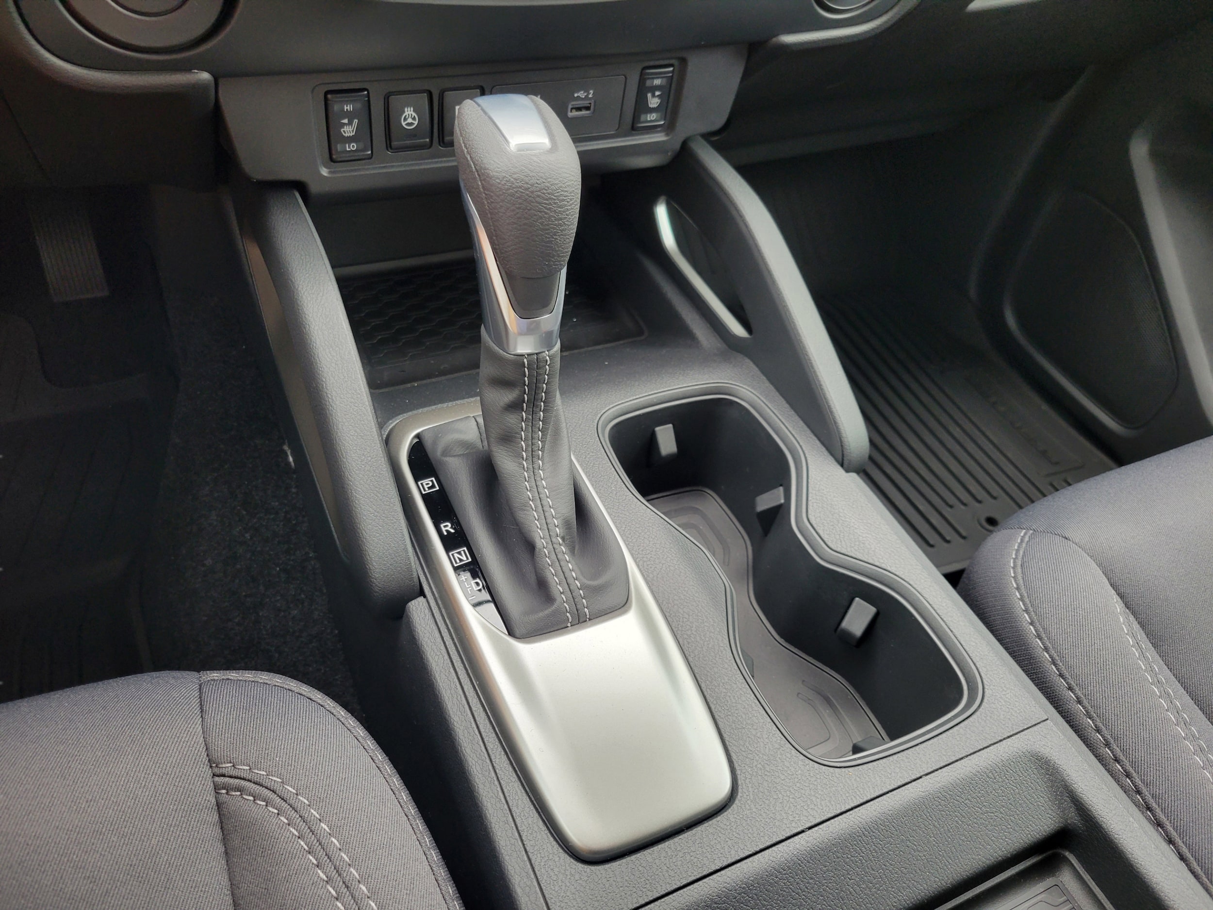 2026 Nissan Frontier SV - Photo 14
